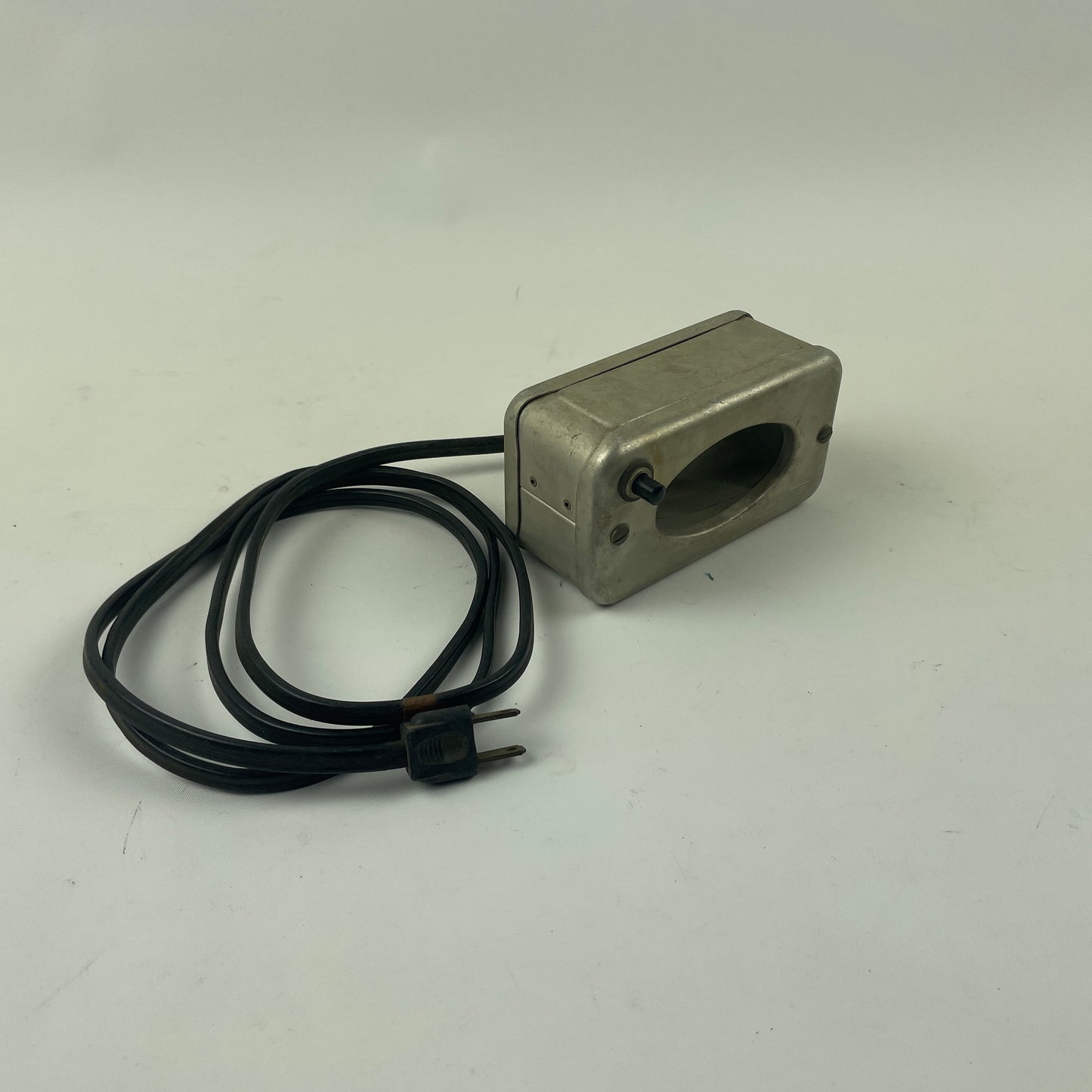 May Lot 80- Watchmaker’s L & R Demagnetizer