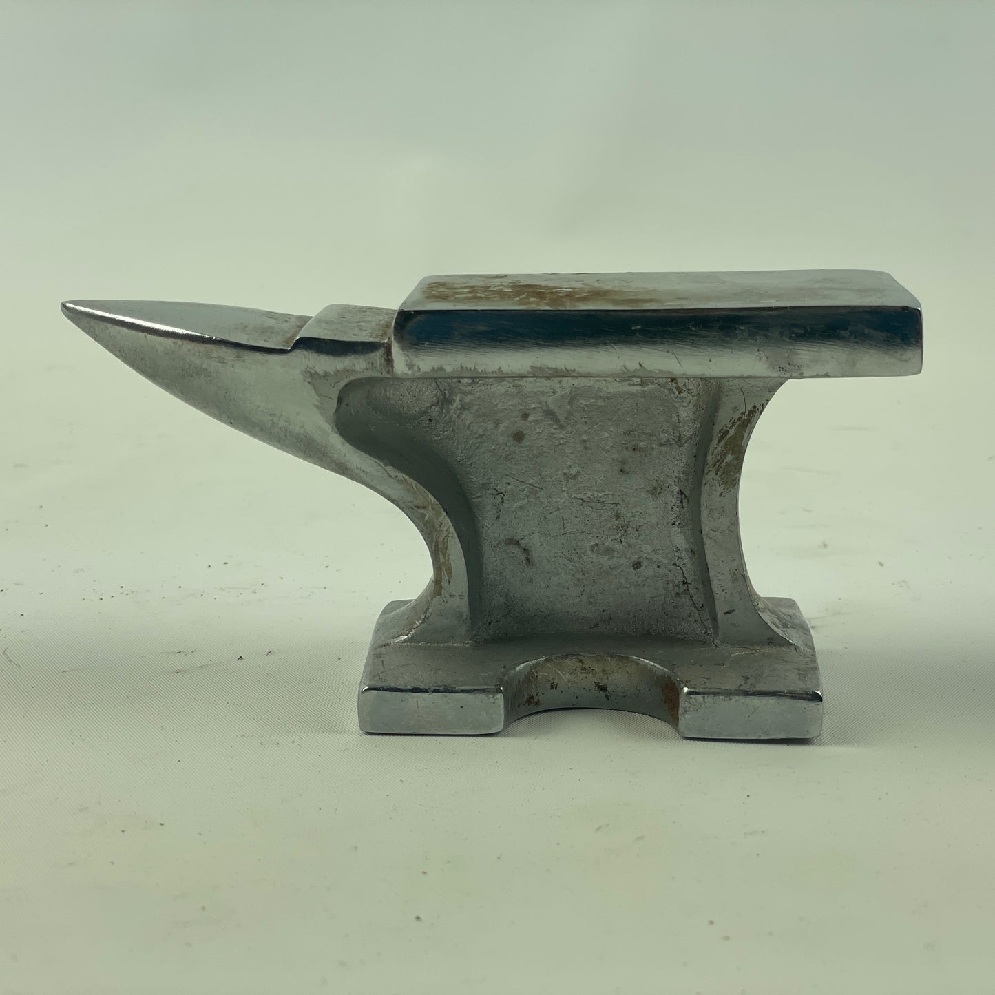 May Lot 9- Watchmakers Benchtop Anvil