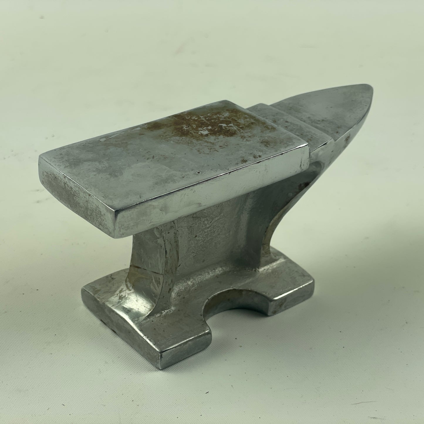 May Lot 9- Watchmakers Benchtop Anvil