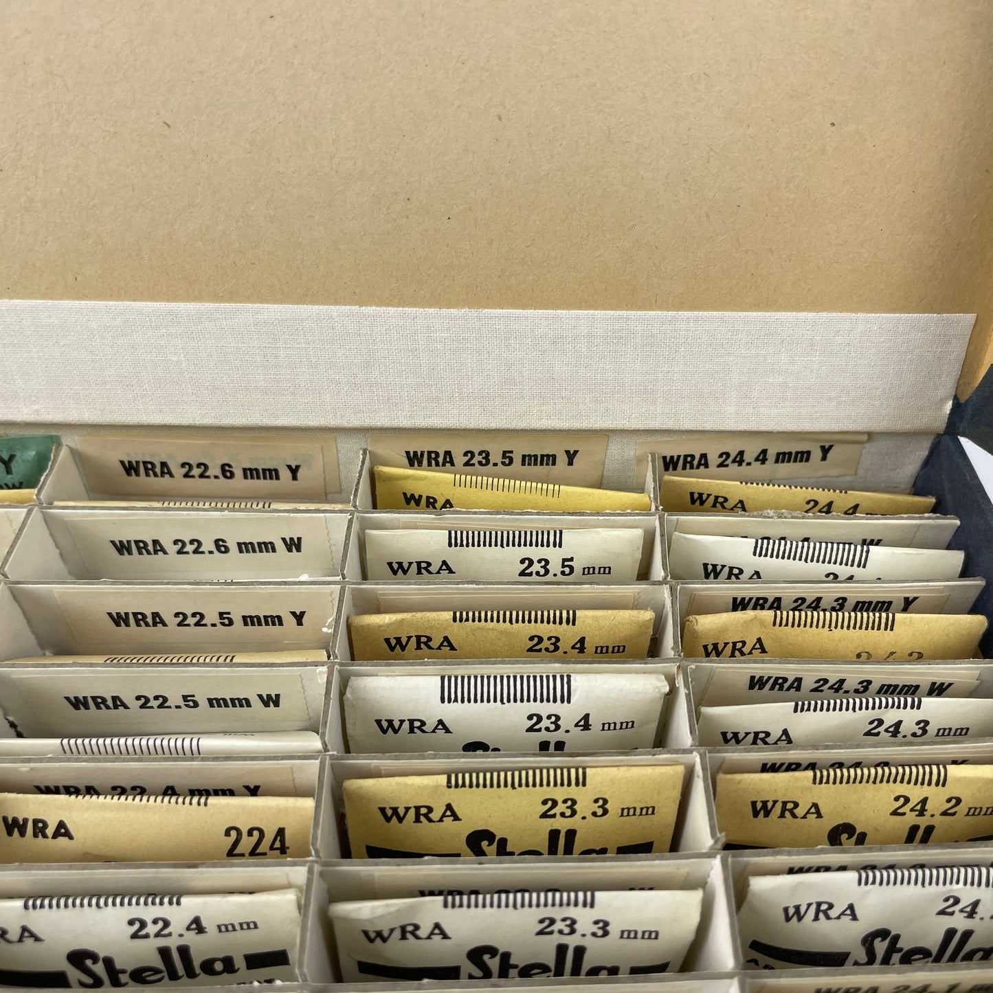 May Lot 16- Stella Men’s & Ladies Wristwatch Crystal Assortment