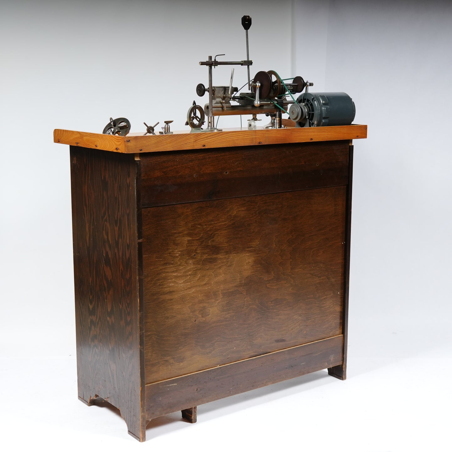 F. W. Derbyshire Watchmaker’s 10MM Lathe with Bench, Transmission Pulley & Accessories