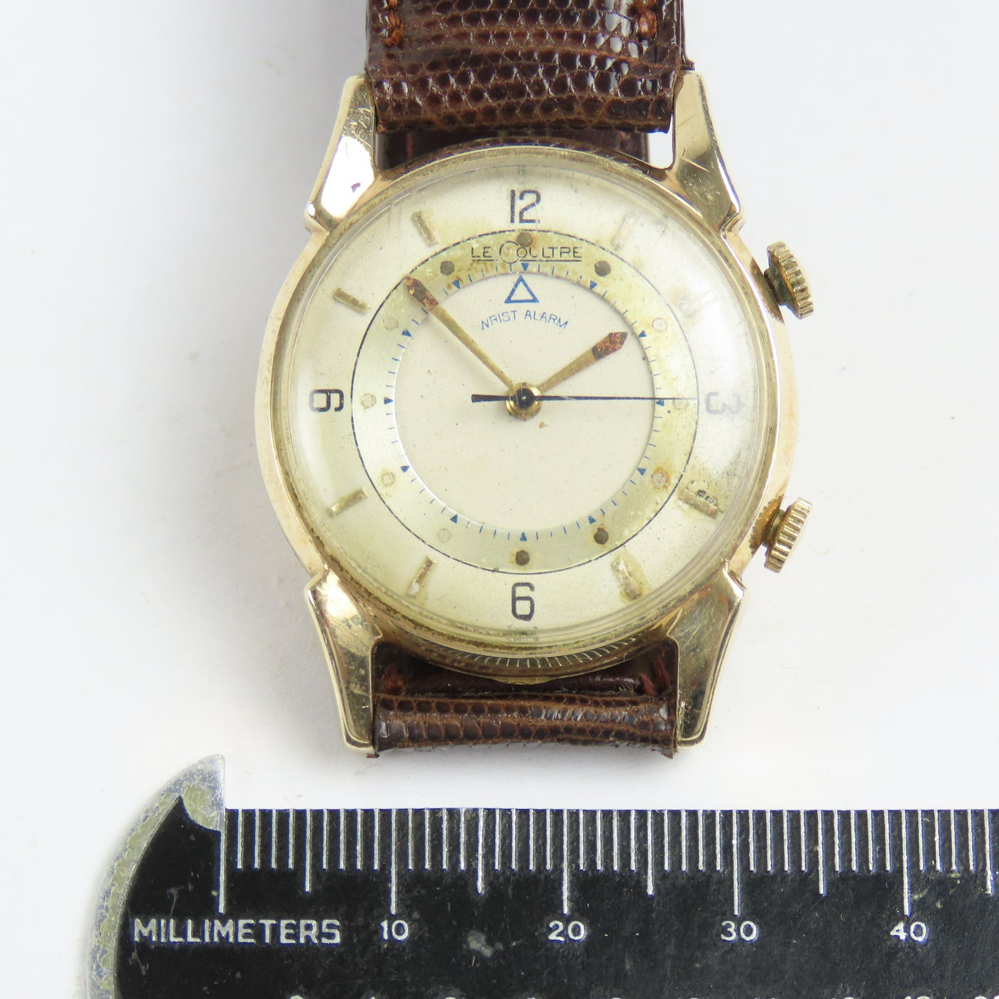 LeCoultre 814 Men’s Alarm Round Vintage Mechanical Wristwatch