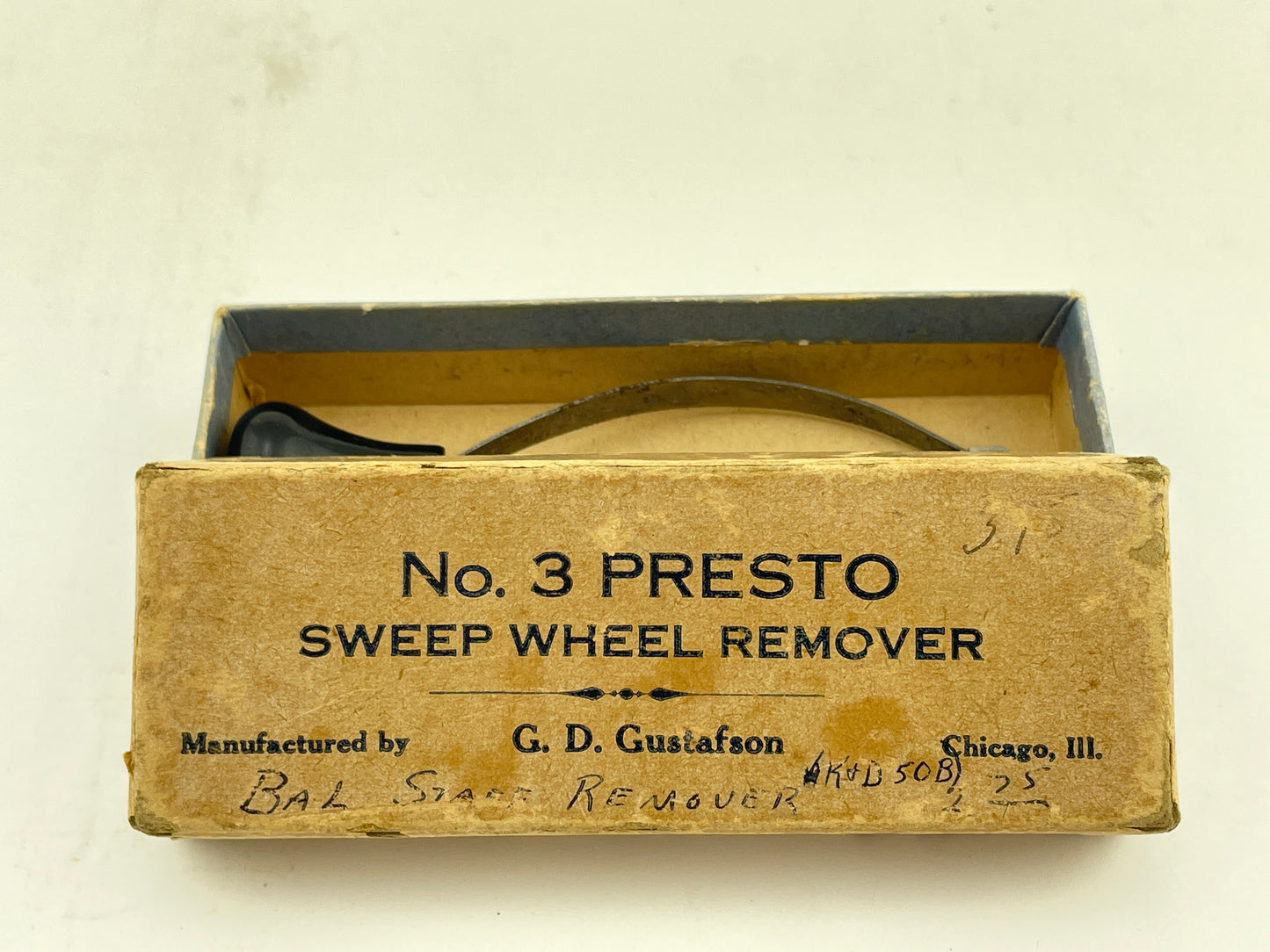 Watchmaker’s No. 3 “PRESTO” Sweep Wheel Remover