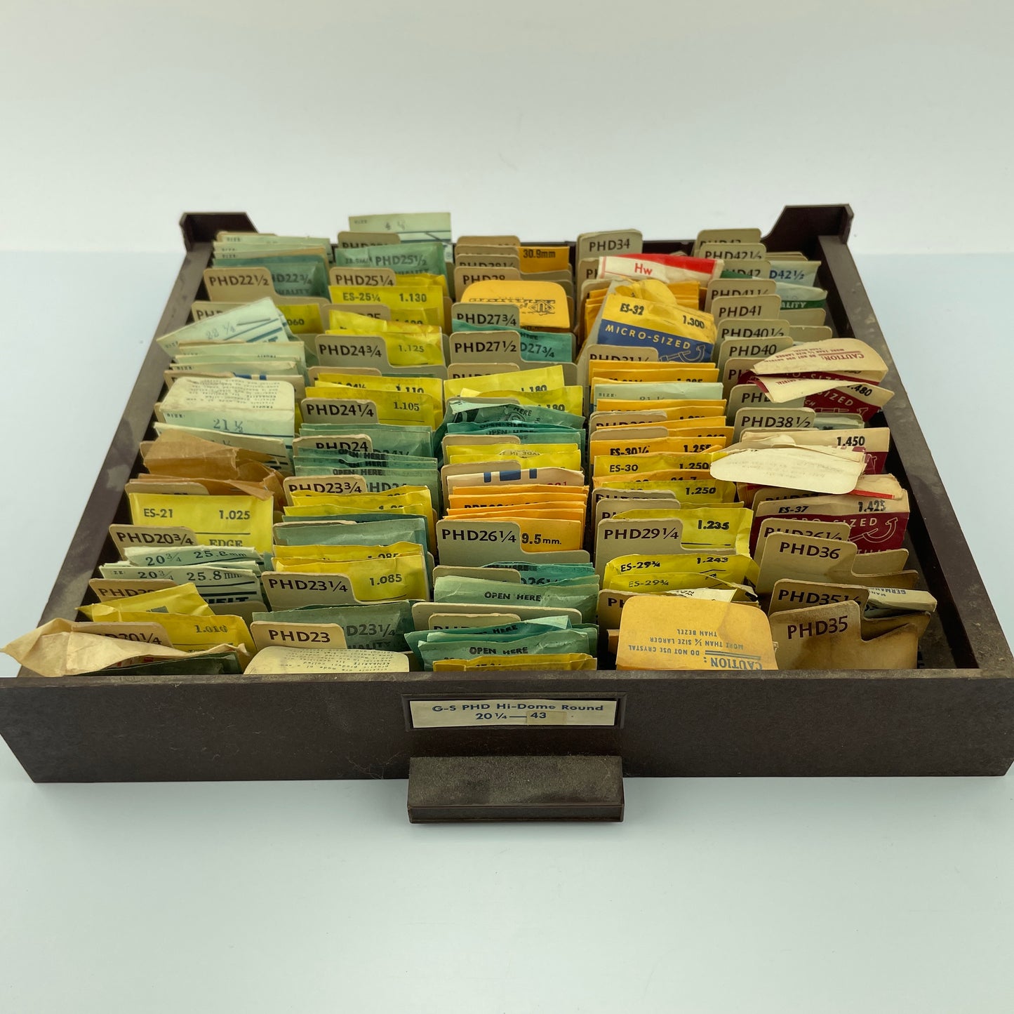 Lot 79- NOS Assorted (Hi-Dome) Wristwatch Crystal Trays