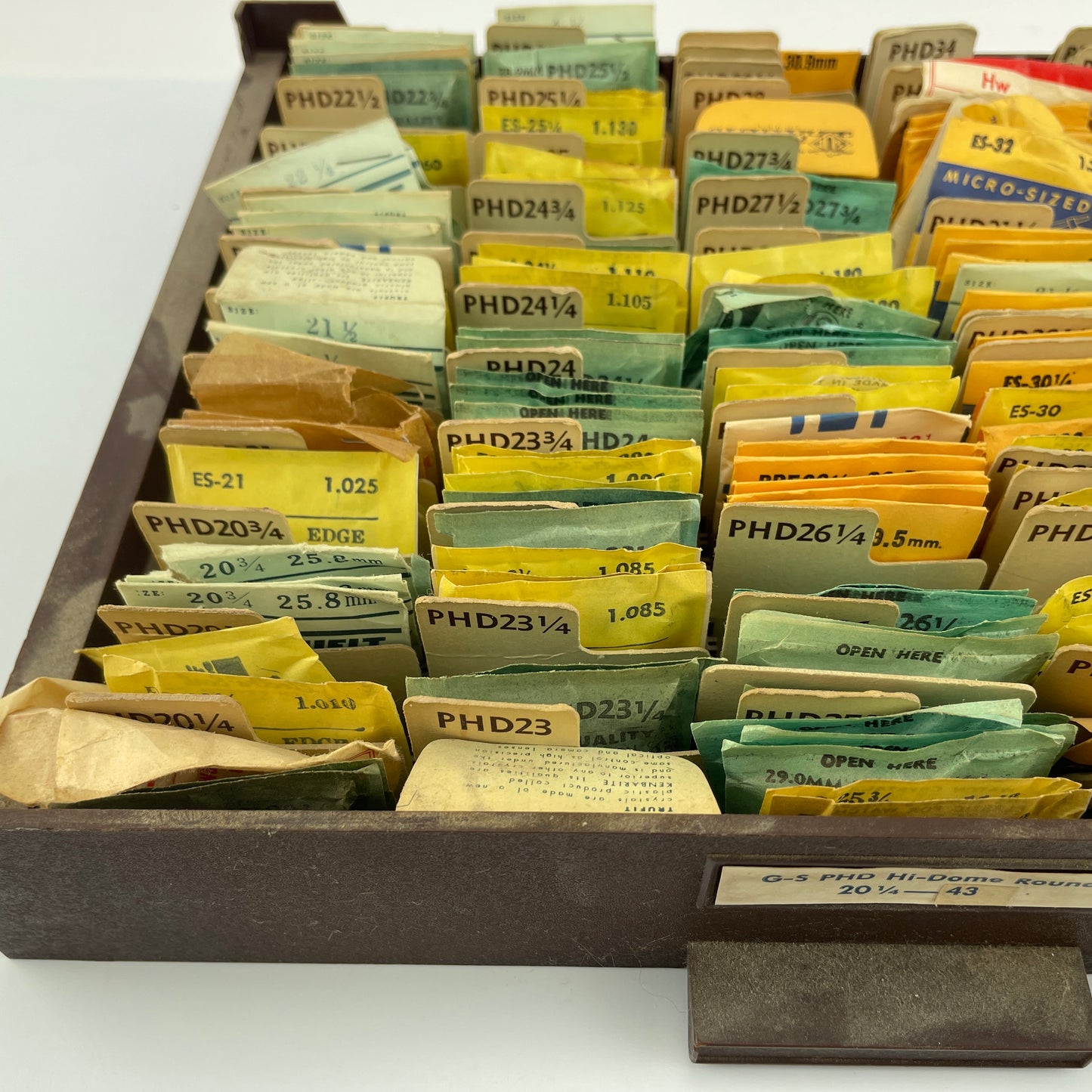 Lot 79- NOS Assorted (Hi-Dome) Wristwatch Crystal Trays