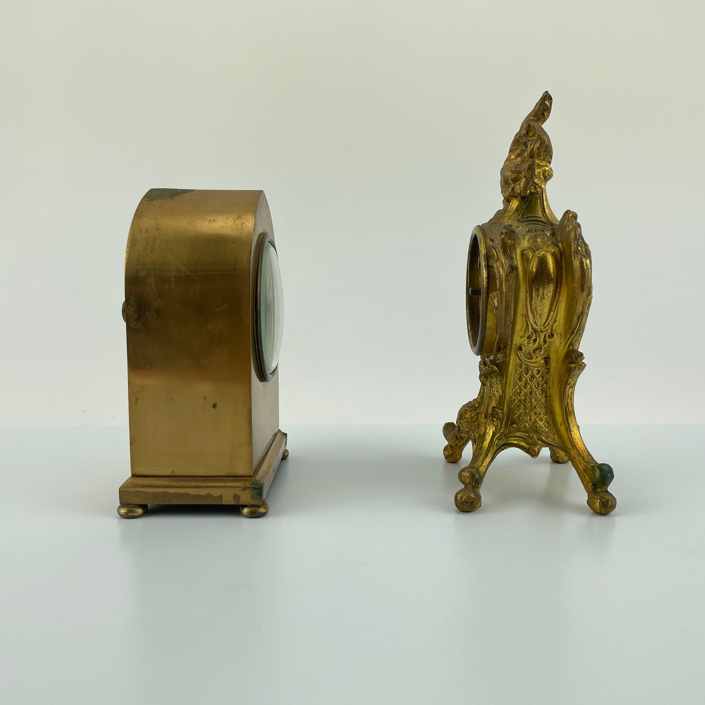 Lot 59- Seth Thomas & Jennings Brother Desk Clock Set