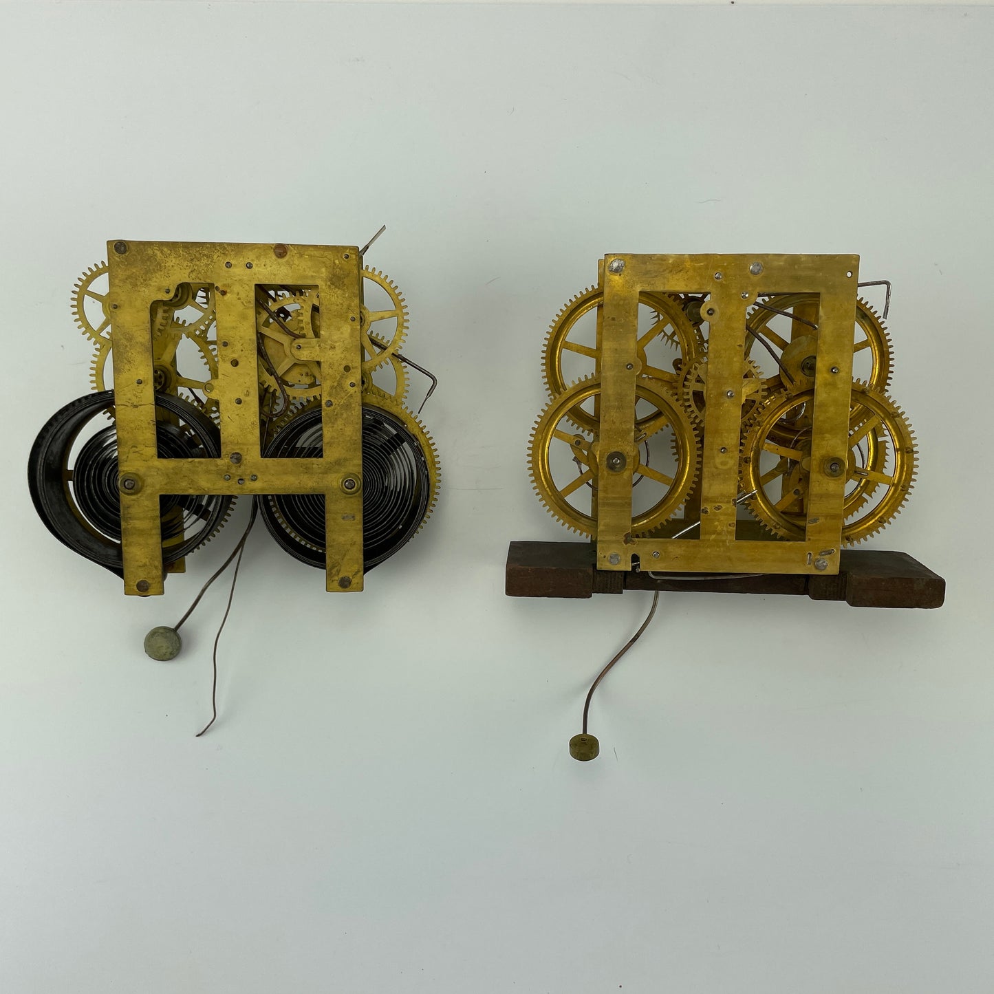 Lot 87- Seth Thomas & Connecticut Clock Movement Set