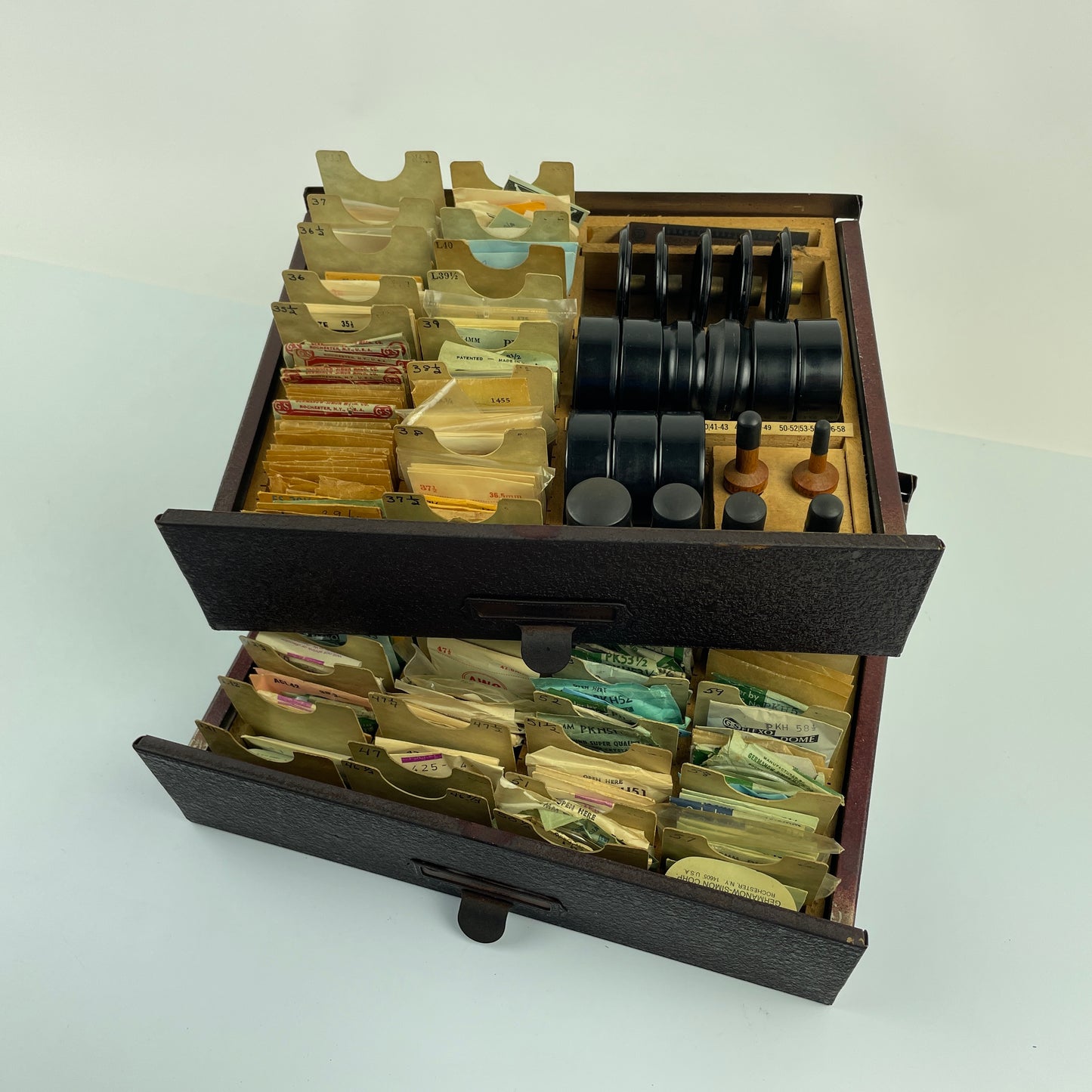 Lot 97- NOS Assorted Pocket Watch (Lo-Dome) Crystal Tray