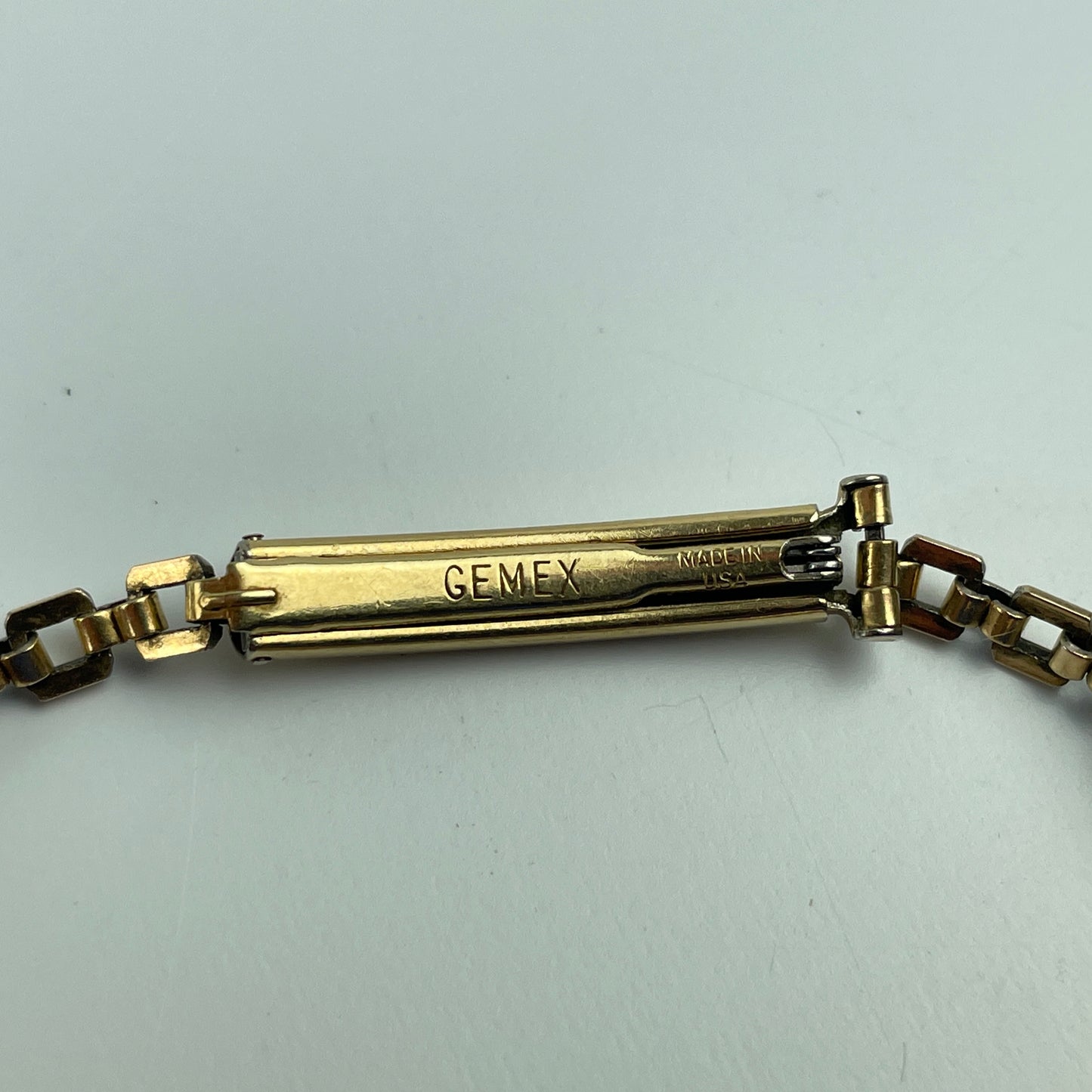 Lot 6- Swiss & American Vintage Round Mechanical Wristwatches