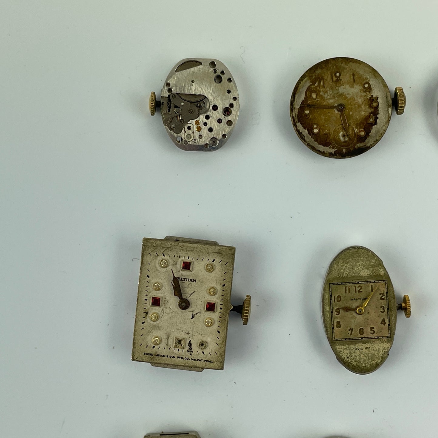 Lot 76- Waltham Vintage Mechanical Wristwatch Movements