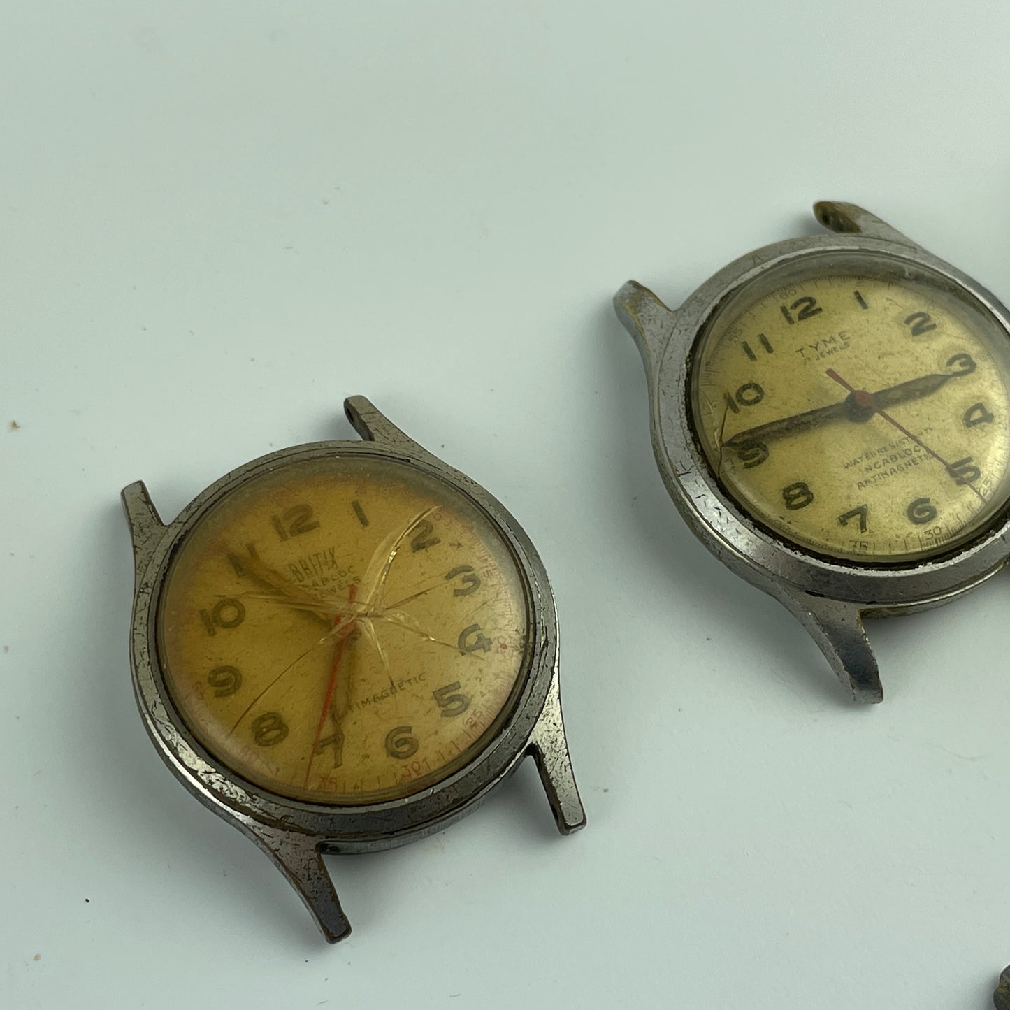 Lot 78- Swiss Men's Vintage Watches