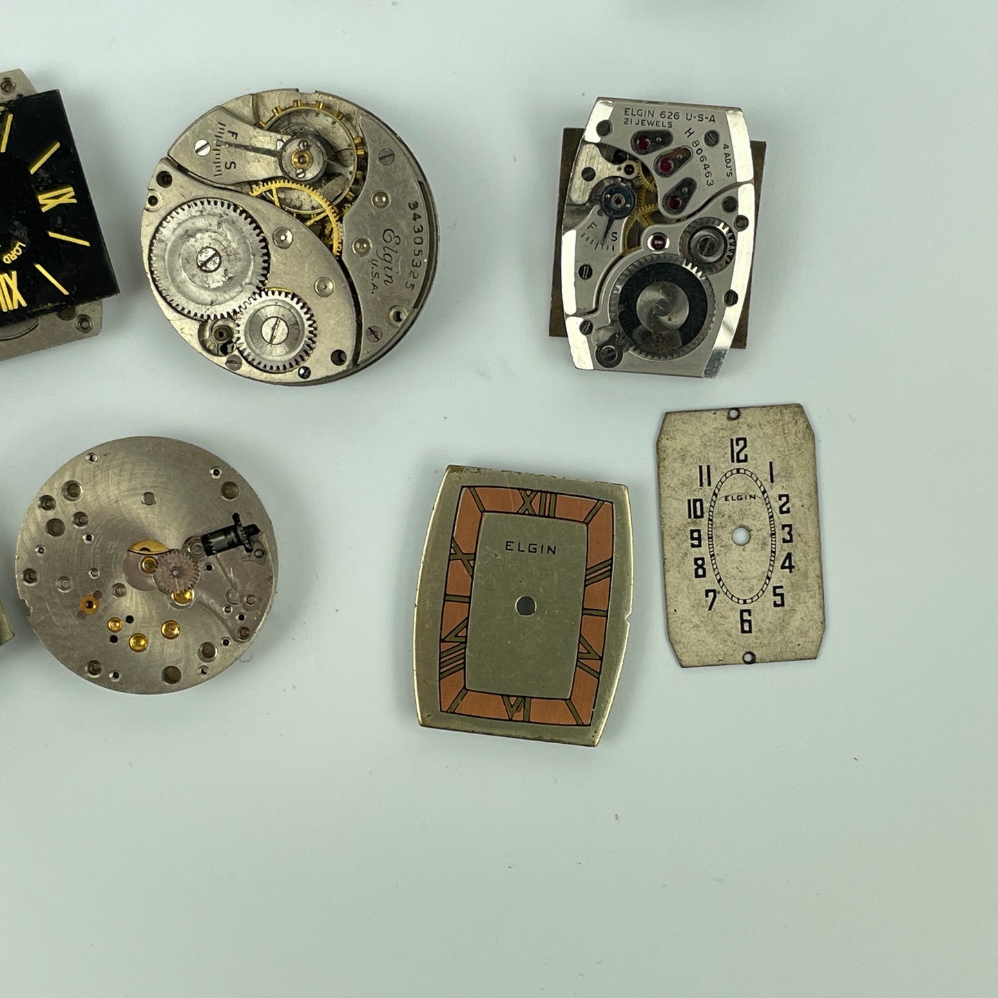 Lot 55- Elgin Ladies' & Men’s Vintage Mechanical Wristwatch Movements