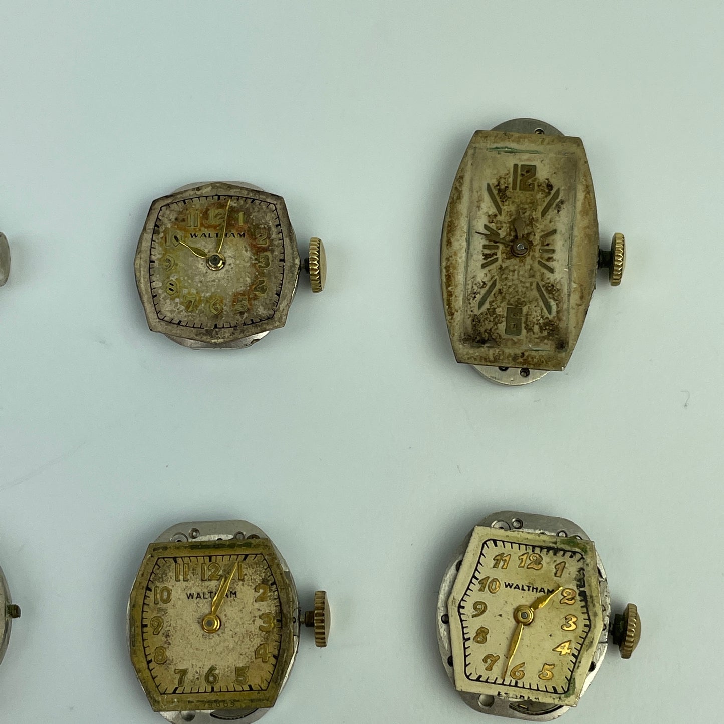 Lot 78- Waltham Men's & Ladies' Vintage Wristwatch Movements