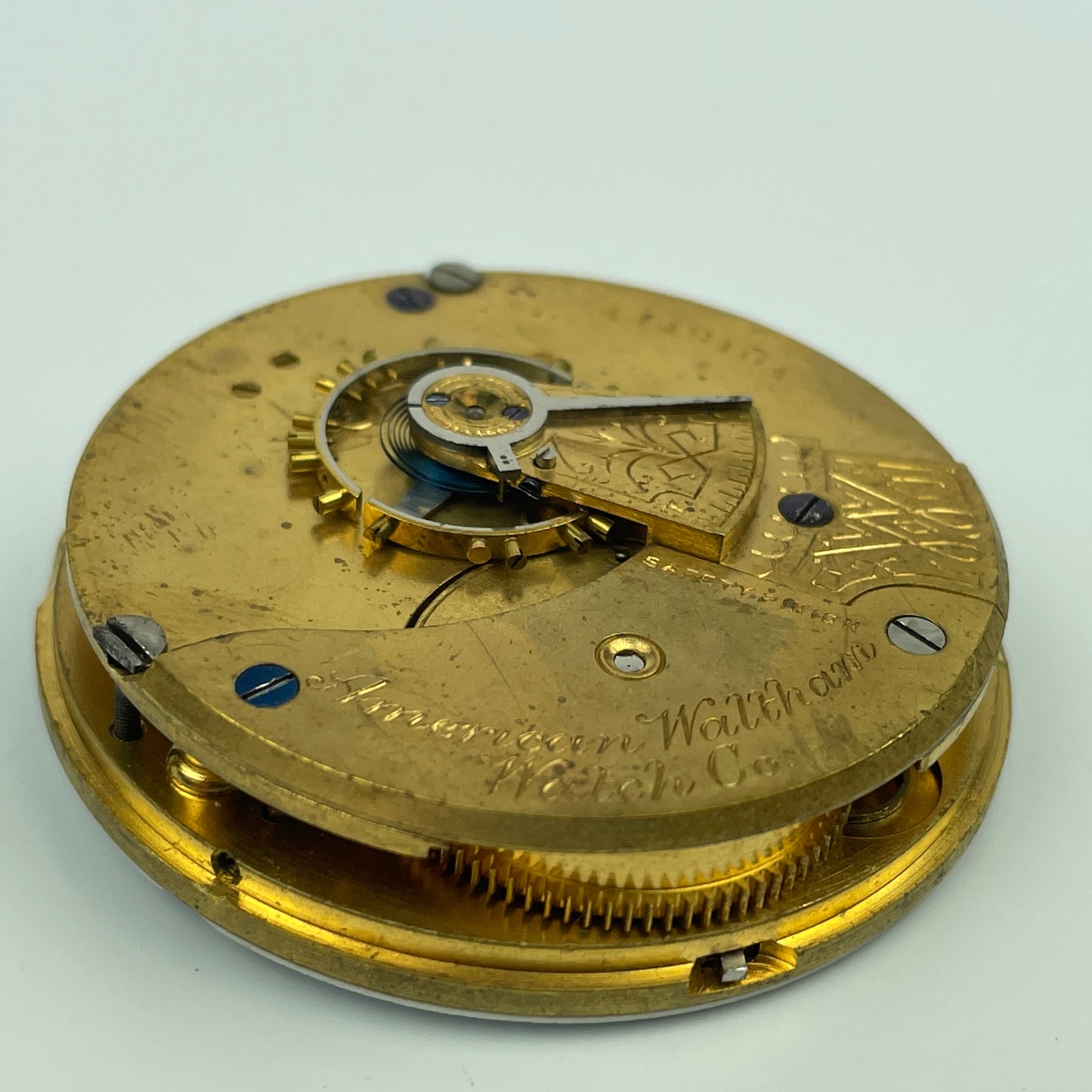 Lot 80- Waltham 18 Size Gilt Hunting 7 Jewel Pocket Watch Movement