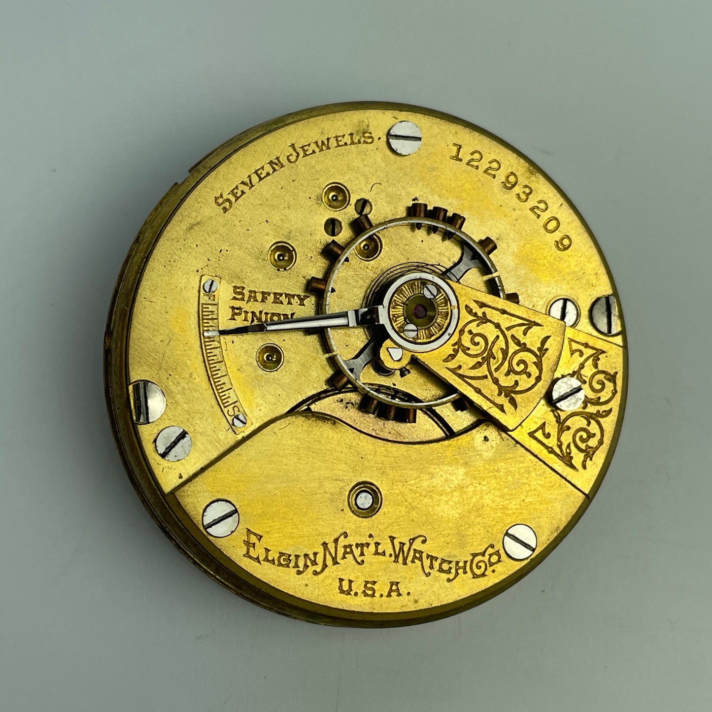 Lot 83- Elgin 18 Size Gilt 7 Jewel Pocket Watch Movement