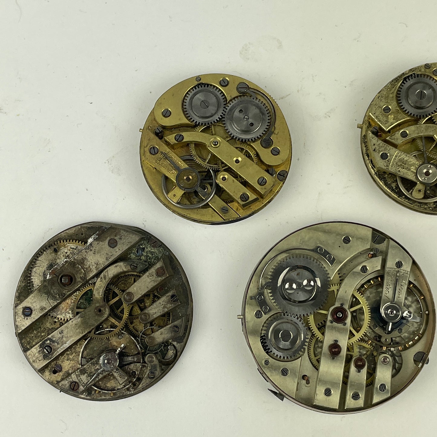 Lot 115- Swiss Pocket Watch Movements (7)