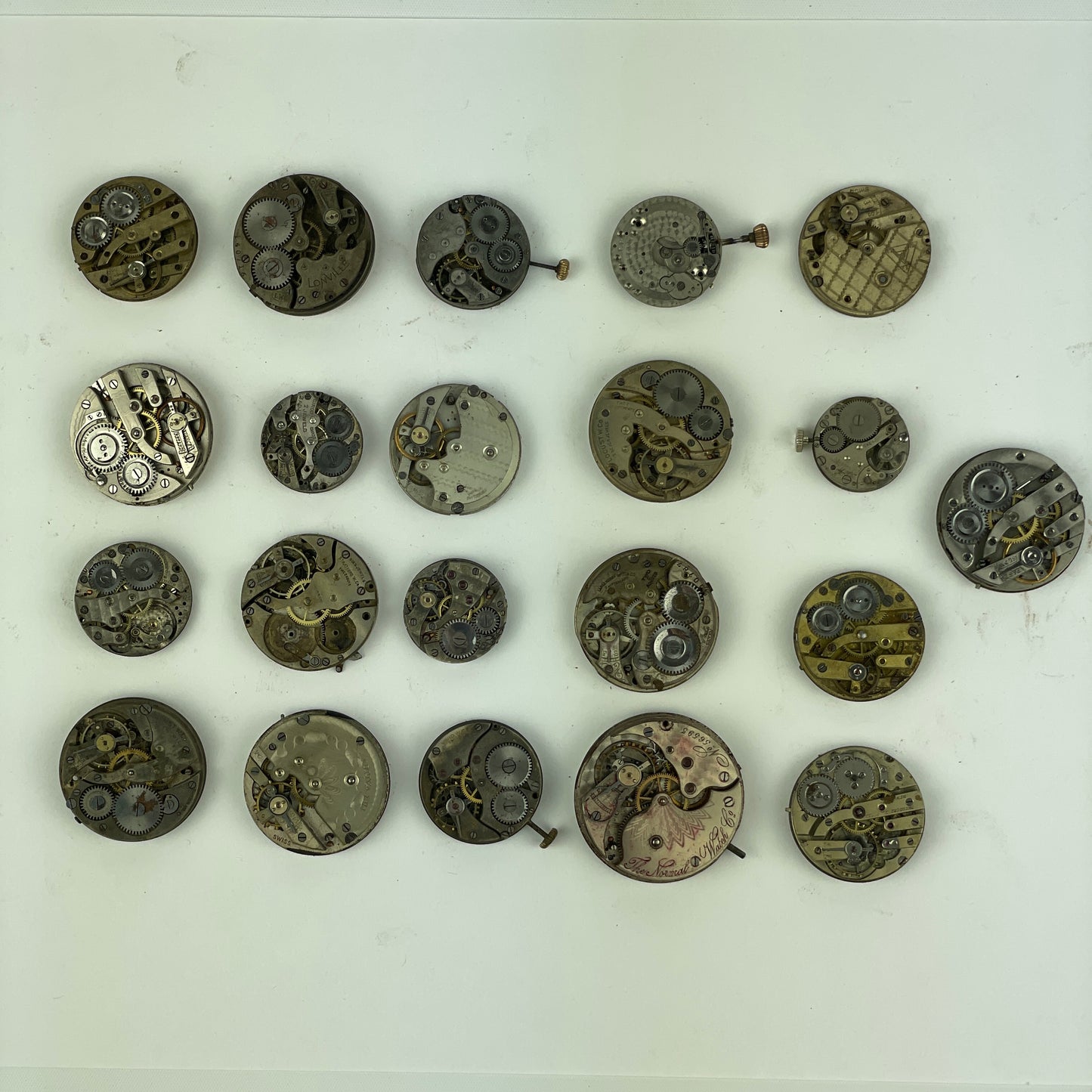 Lot 130- Swiss Pocket Watch Movements (20)