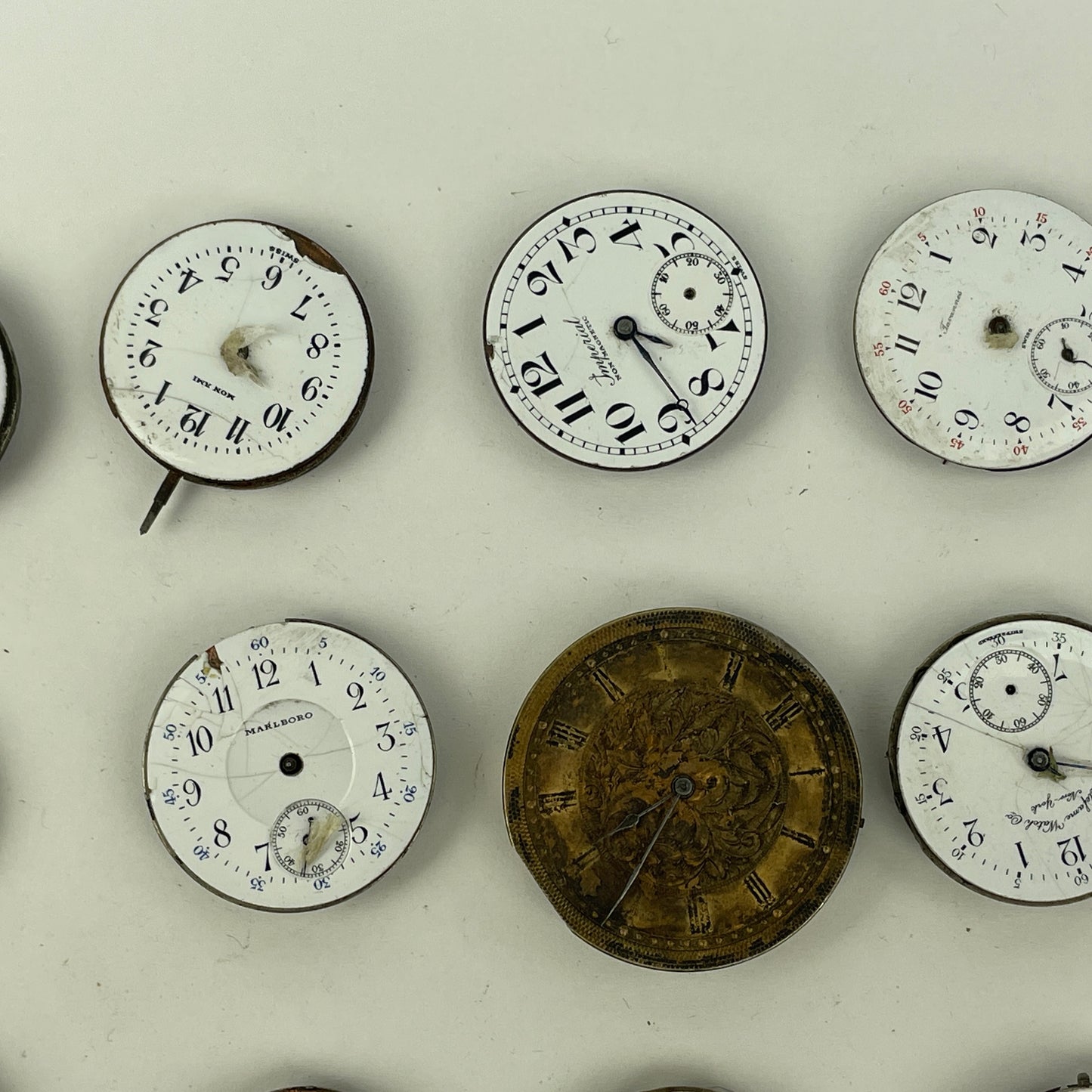 Lot 105- Swiss Lapel Watch Movements (16)