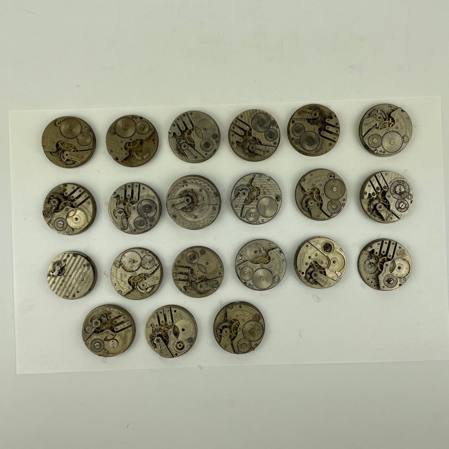 Lot 41- Swiss & American Pocket Watch Movements (21)