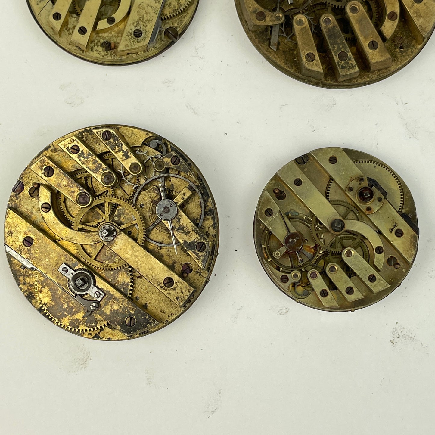 Lot 46- Swiss Bar Pocket Watch Movements (13)