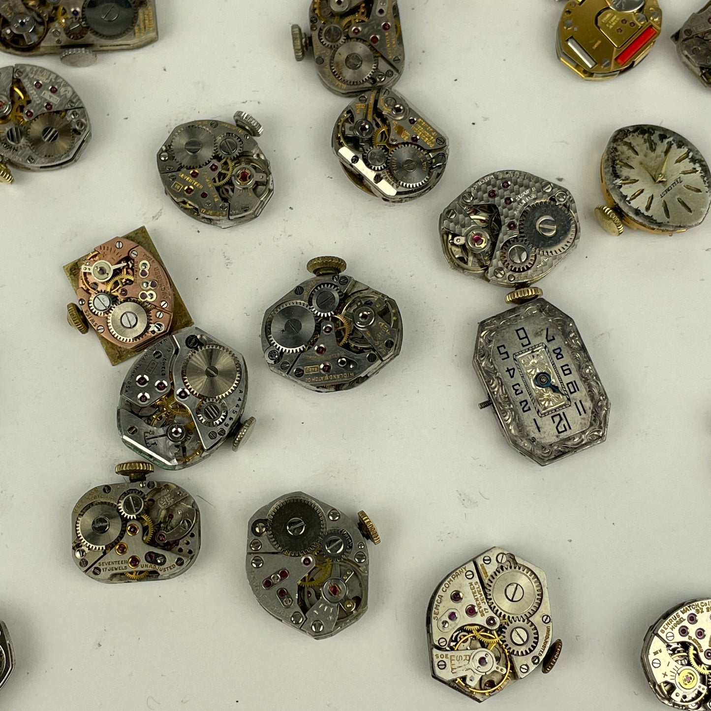 Lot 50- Ladies Vintage Mechanical Wristwatch Movements (32)