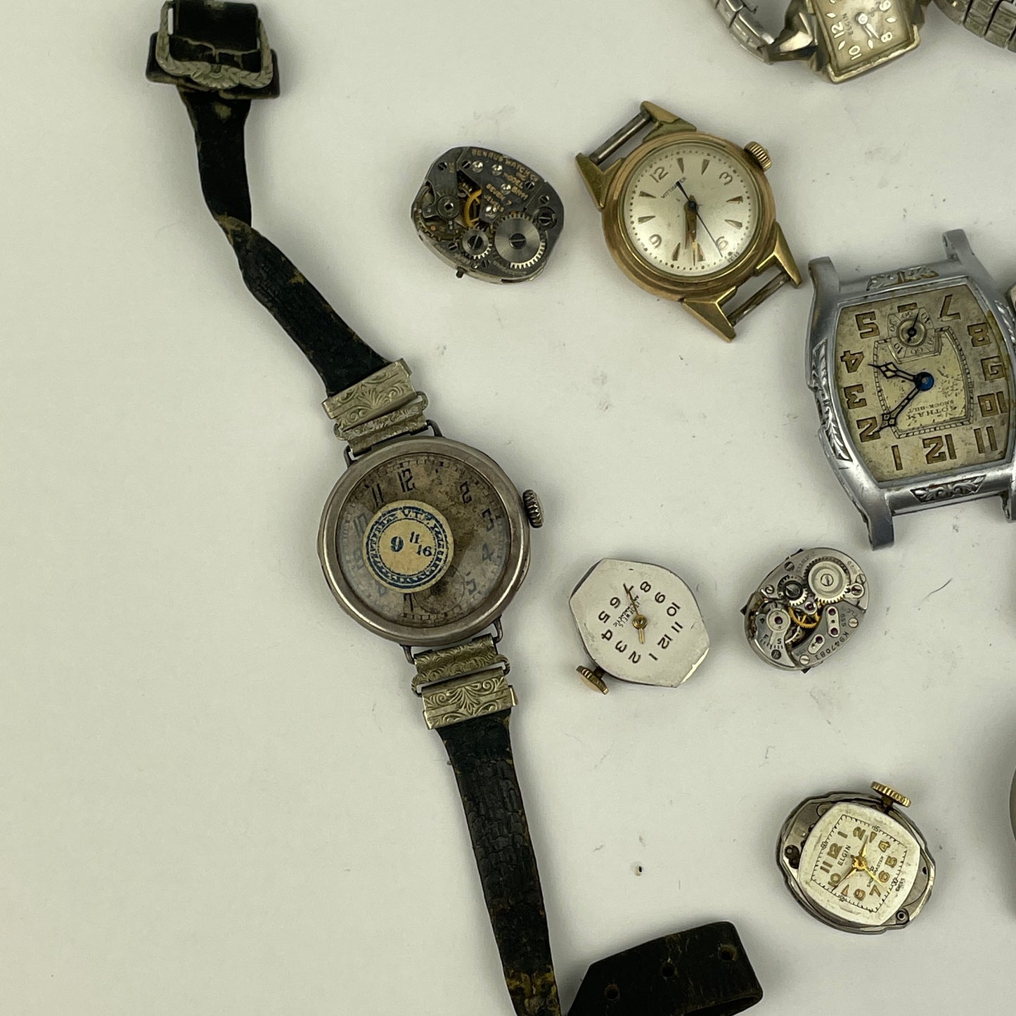 Lot 51- Men’s & Ladies Vintage Mechanical Wristwatch Movements (22)