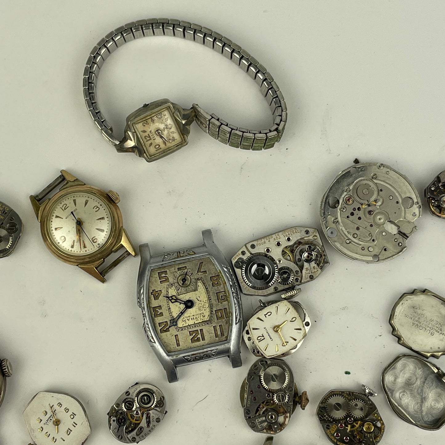 Lot 51- Men’s & Ladies Vintage Mechanical Wristwatch Movements (22)