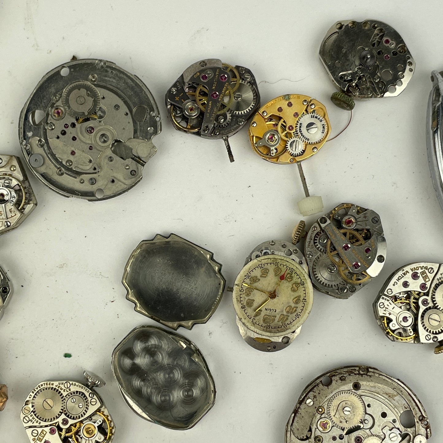 Lot 51- Men’s & Ladies Vintage Mechanical Wristwatch Movements (22)
