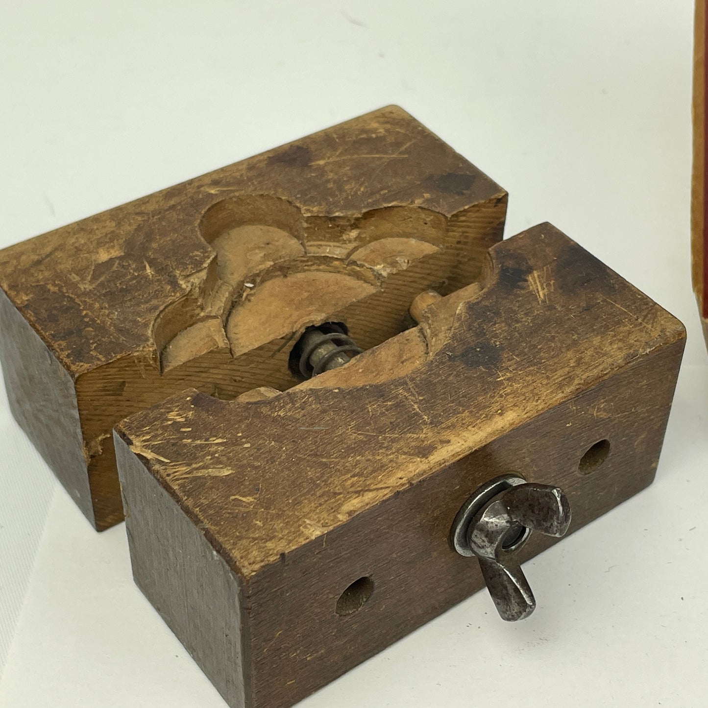 Lot 59- Watchmaker’s Benchtop Tool Set