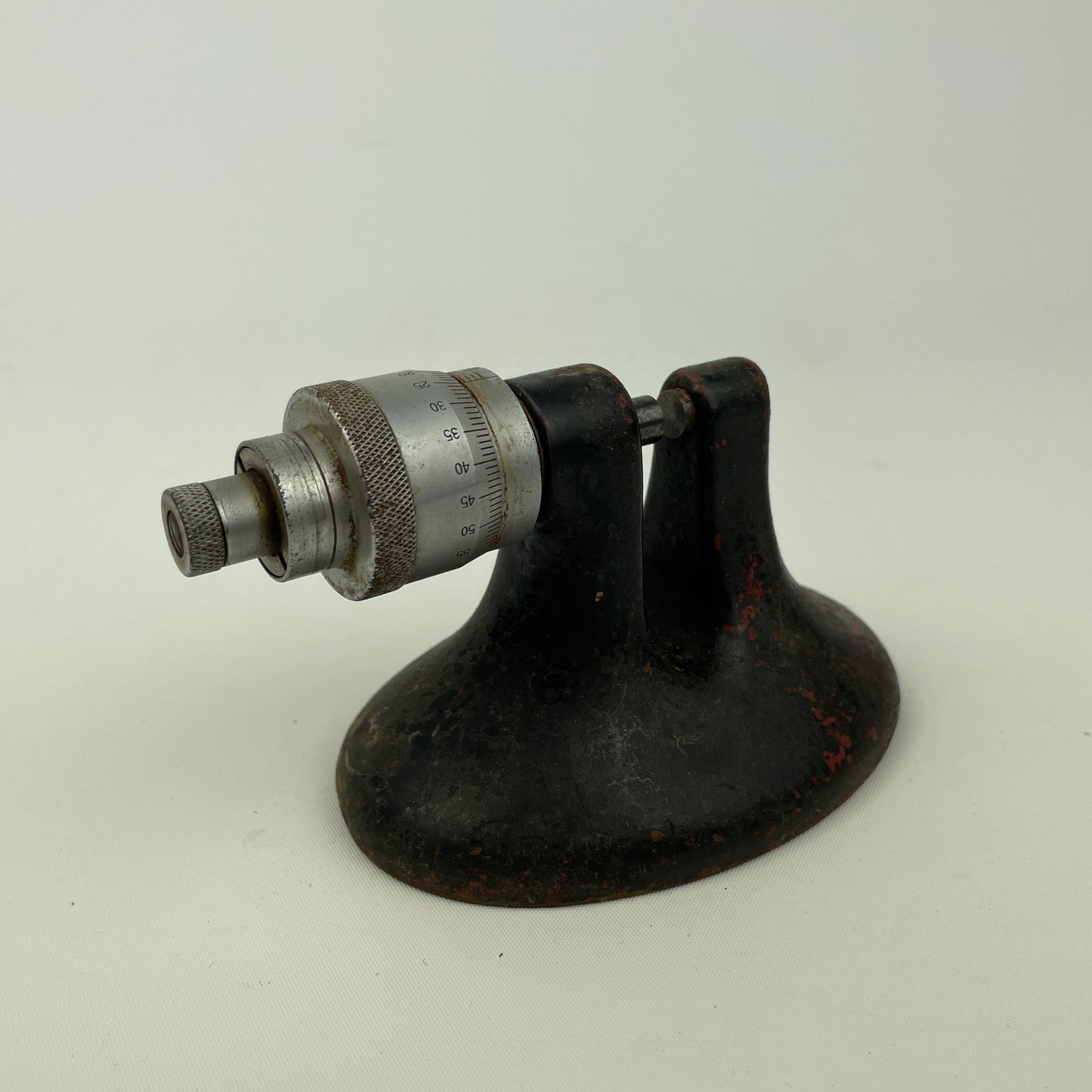 Lot 63- Carl Zeiss Benchtop Micrometer