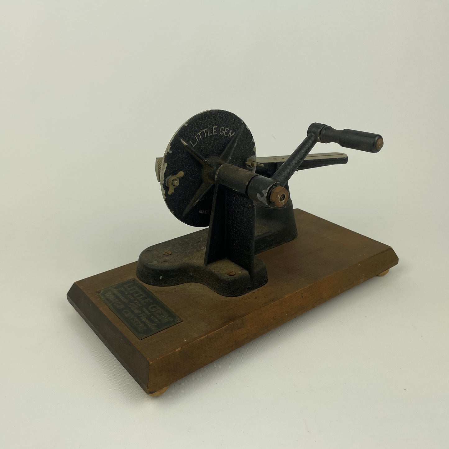 Lot 73- Little Gem Watch Crystal Cutter