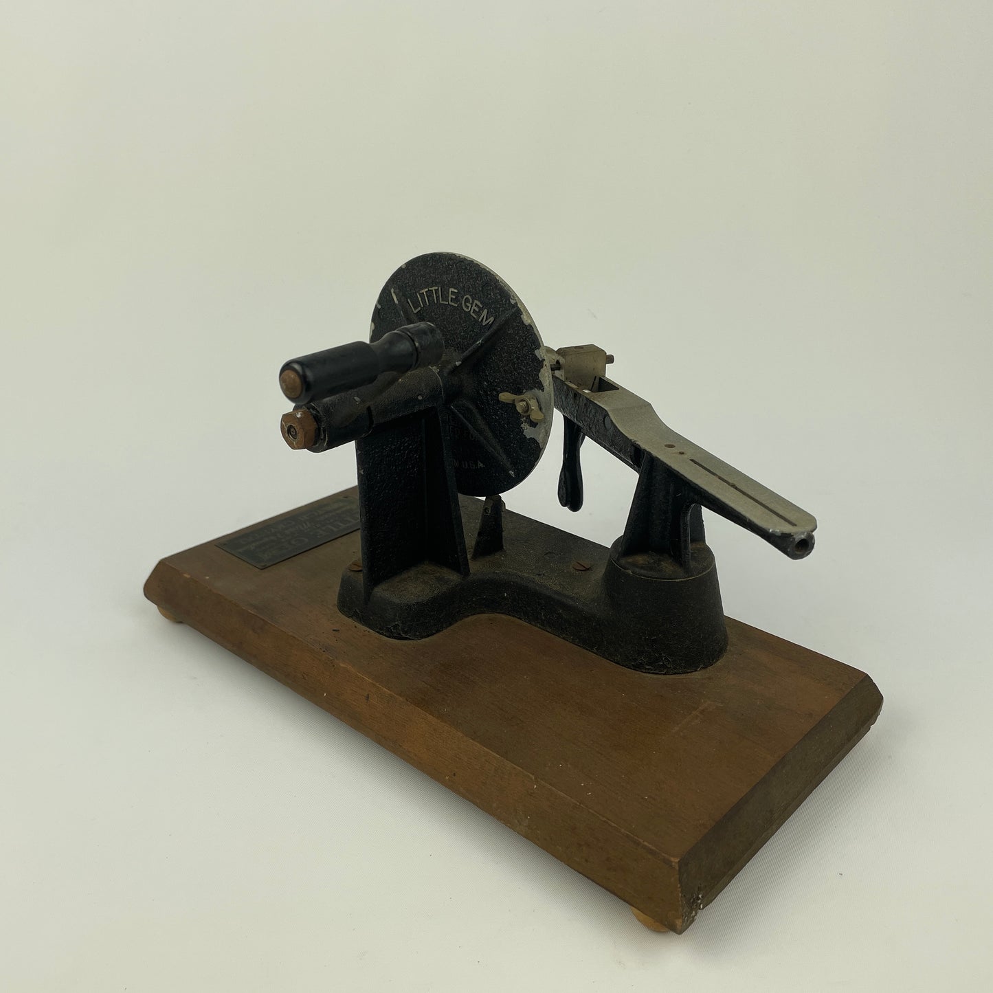 Lot 73- Little Gem Watch Crystal Cutter