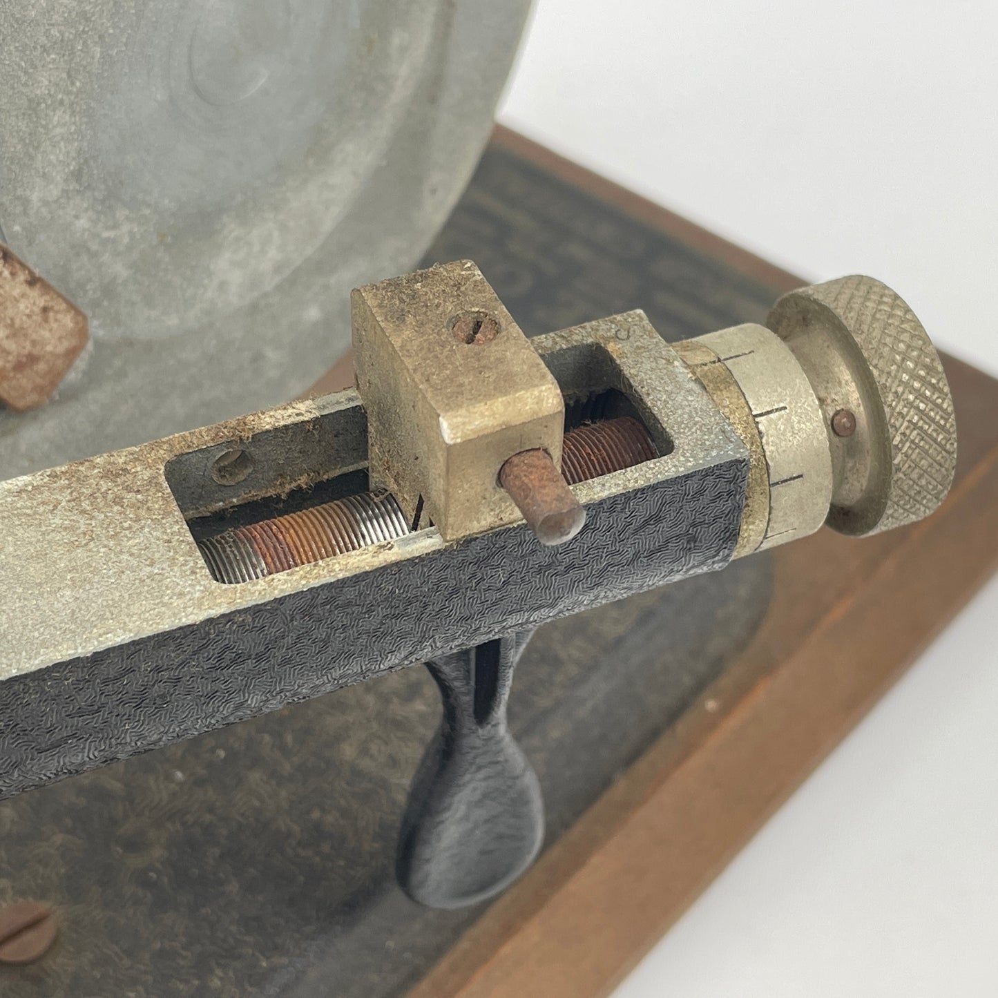 Lot 73- Little Gem Watch Crystal Cutter