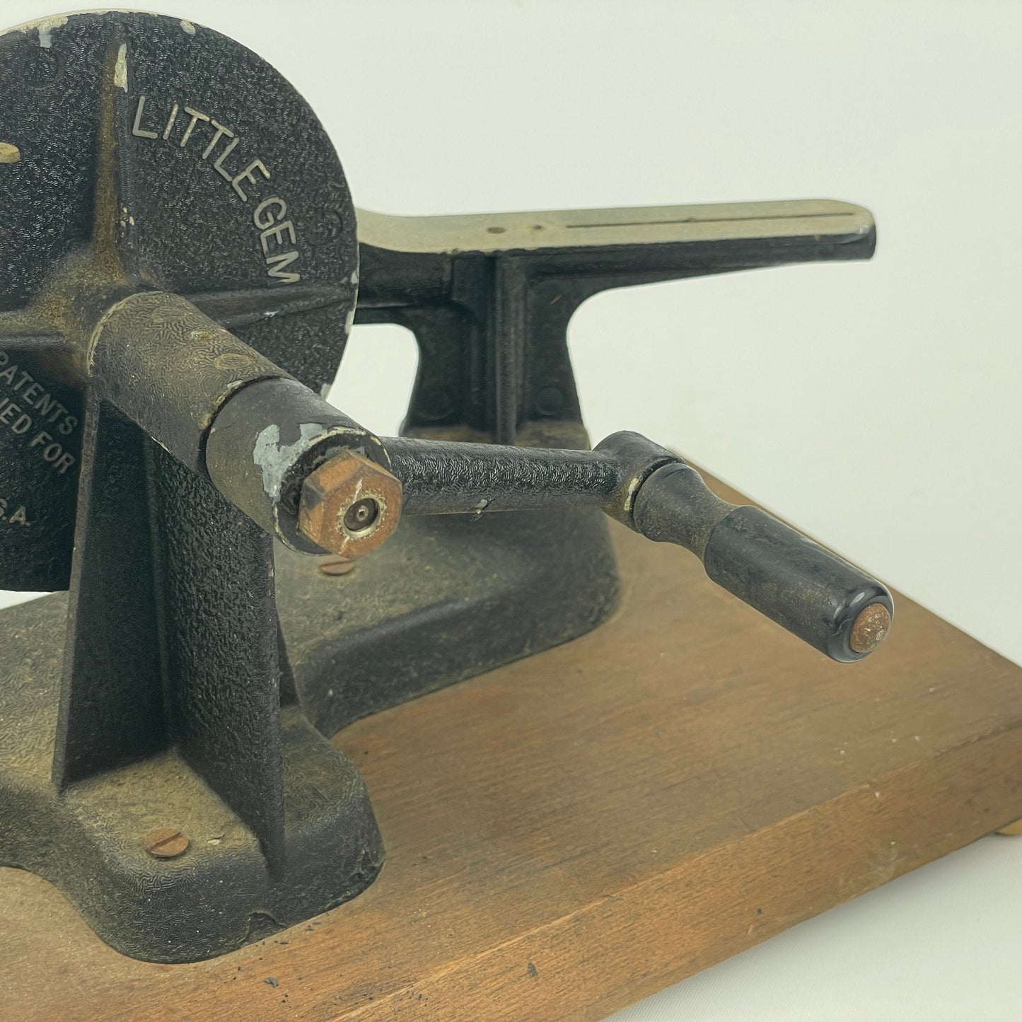 Lot 73- Little Gem Watch Crystal Cutter
