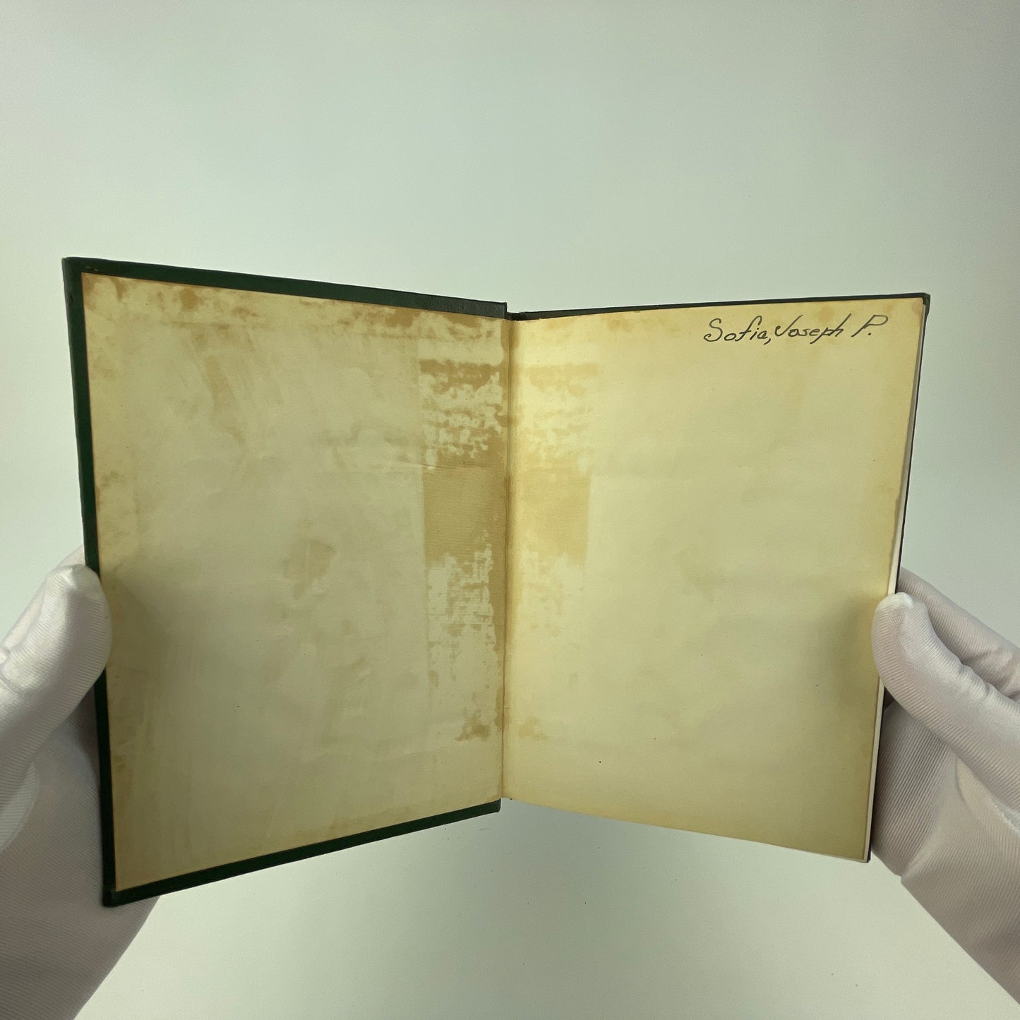 Oct Lot 19- Know The Escapement | Book