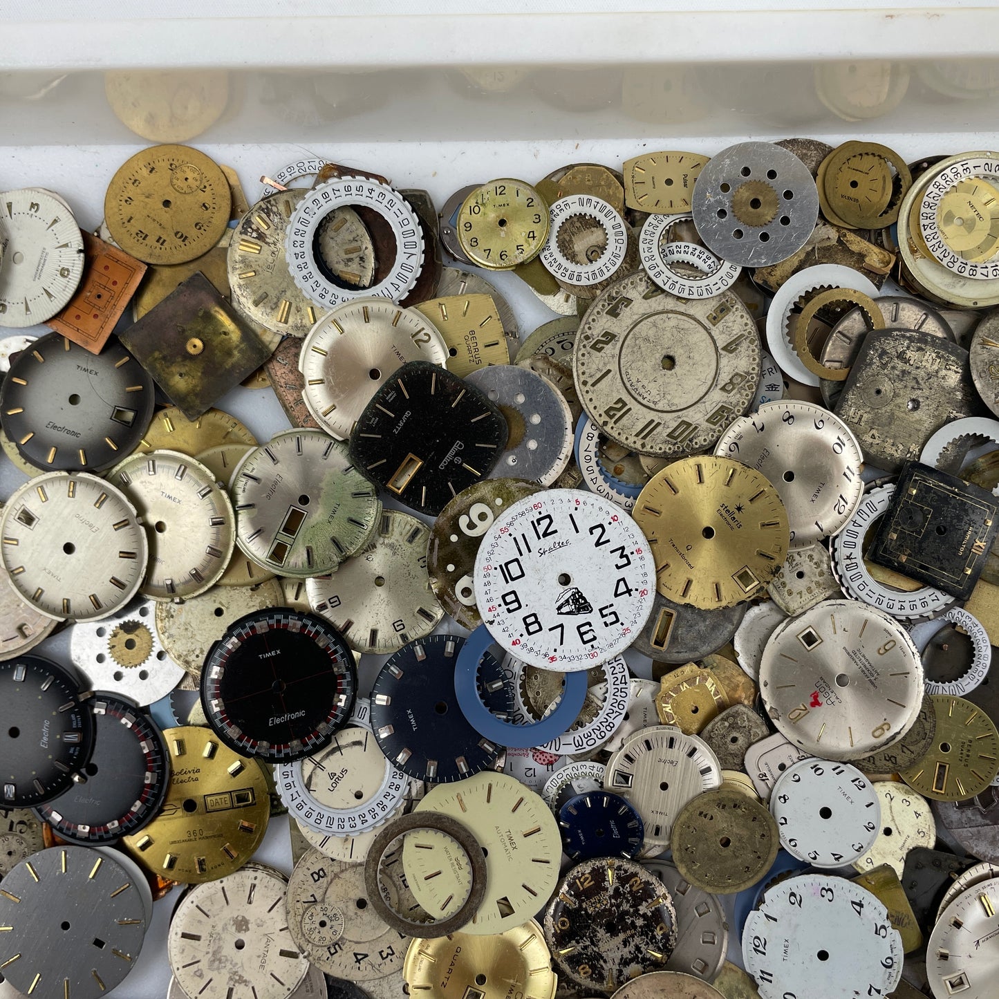 Oct Lot 54- Large Lot of Watch Dials