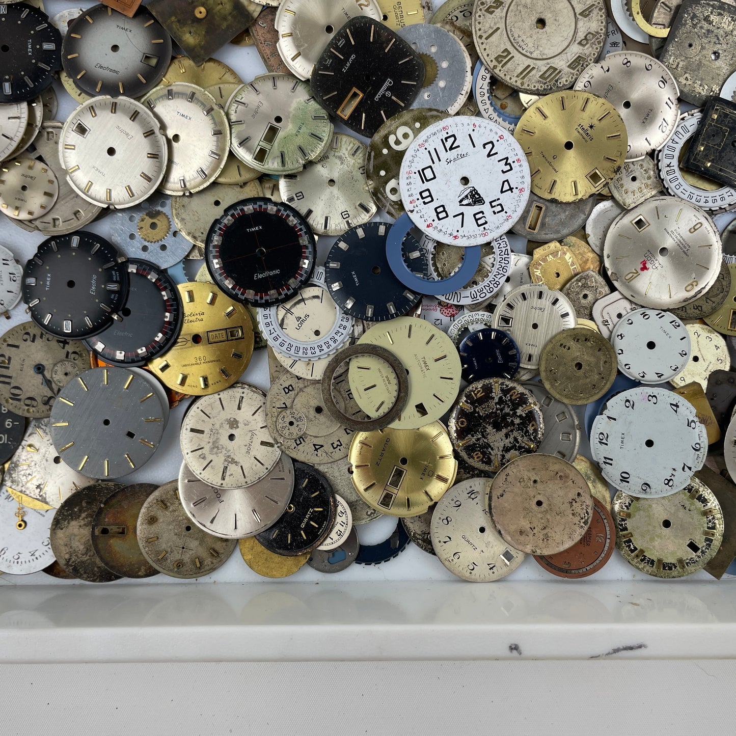 Oct Lot 54- Large Lot of Watch Dials