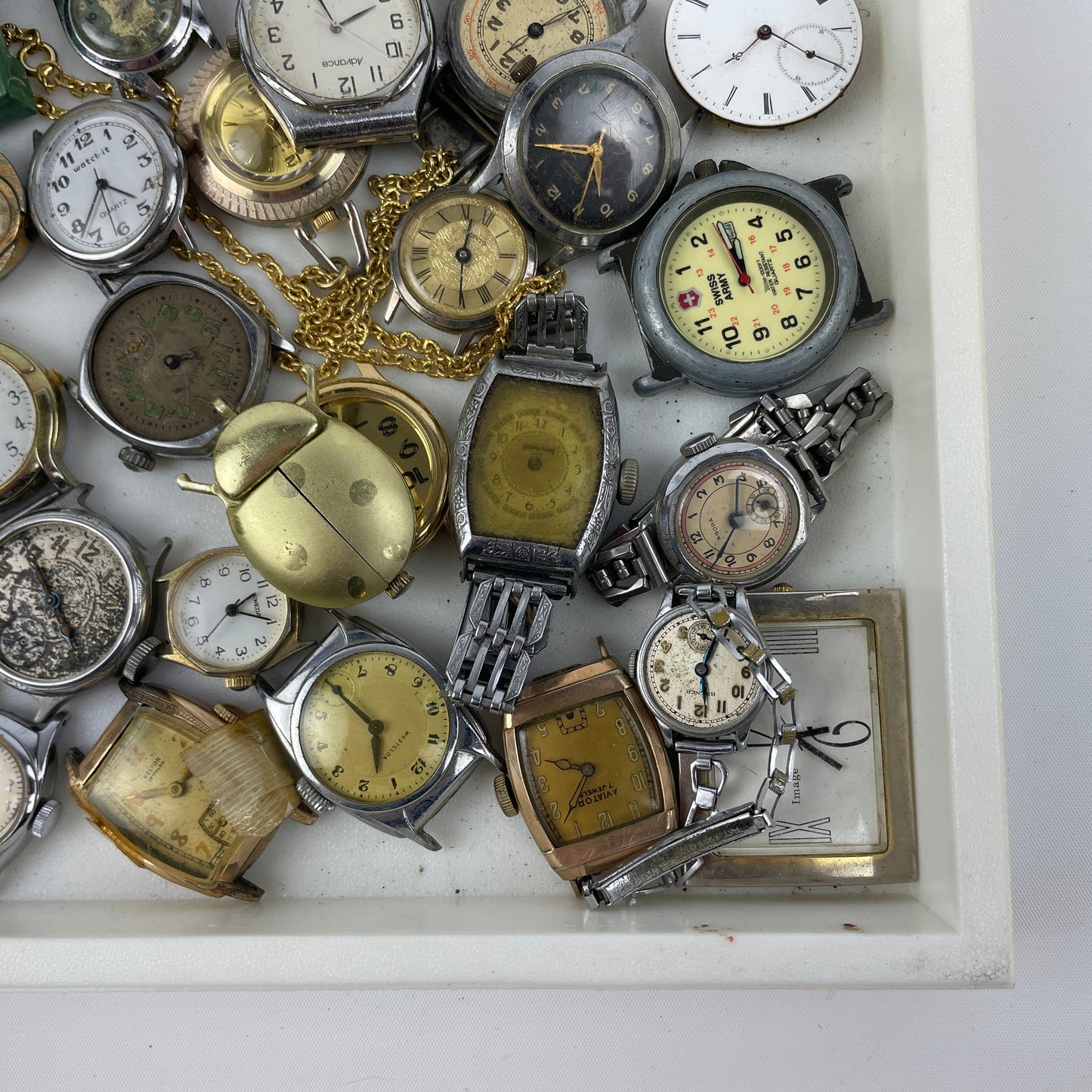 Oct Lot 49- Tray Lot of Assorted Watches