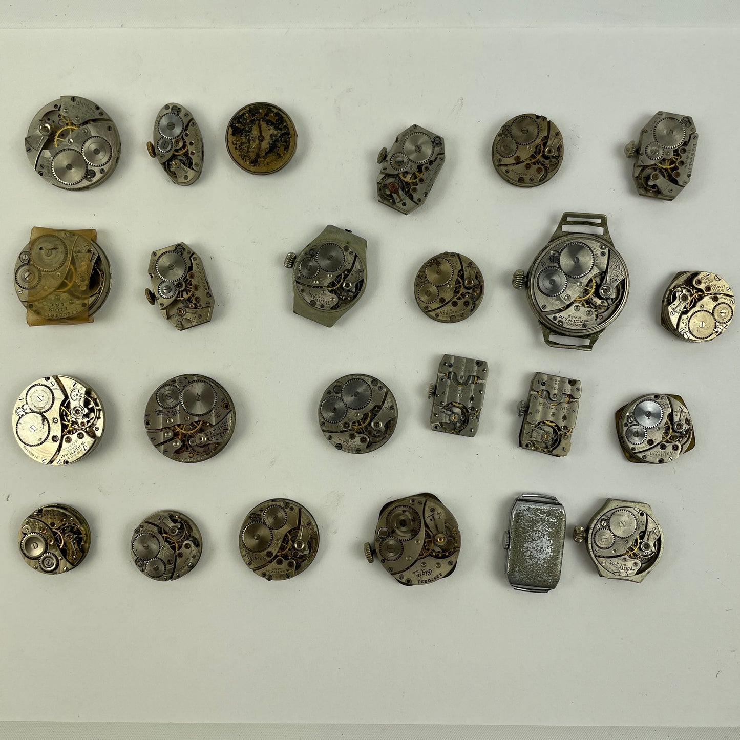 Oct Lot 82- American Mechanical Wristwatch Assortment