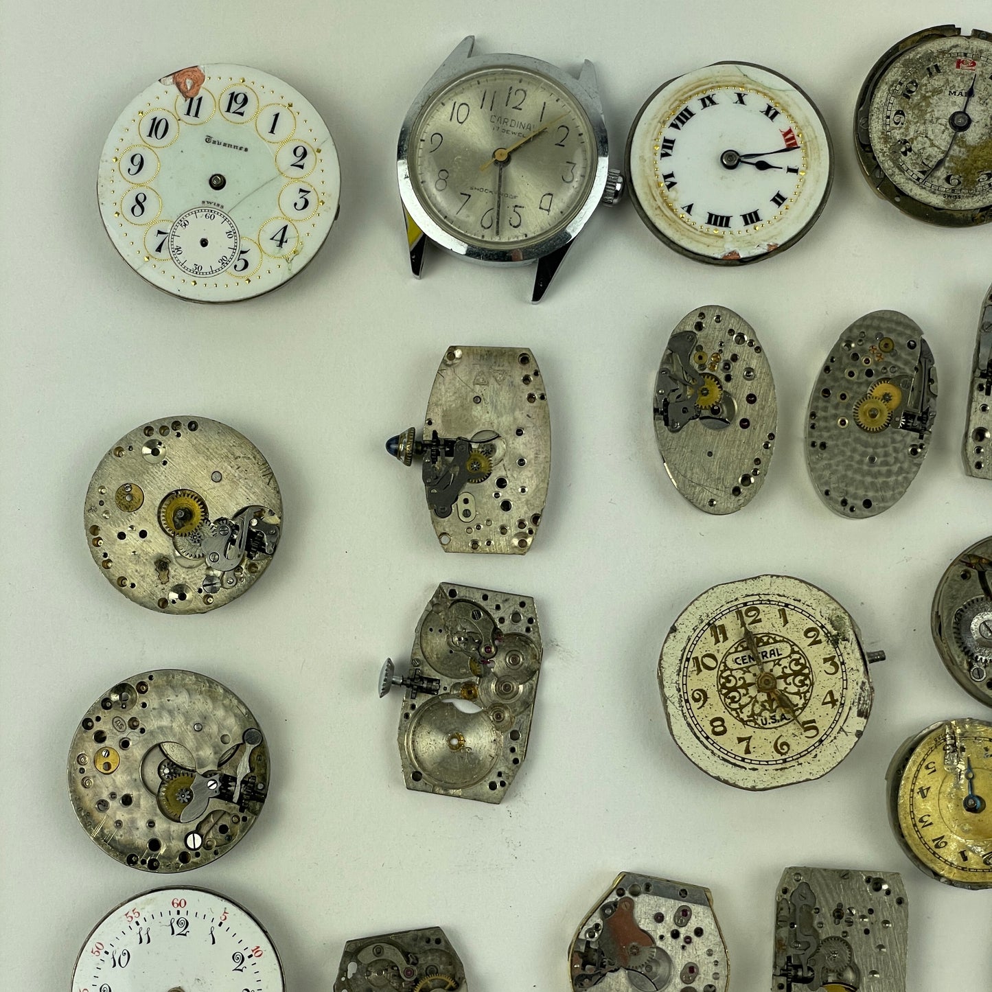 Oct Lot 30- Swiss Mechanical Watch Movements (35)