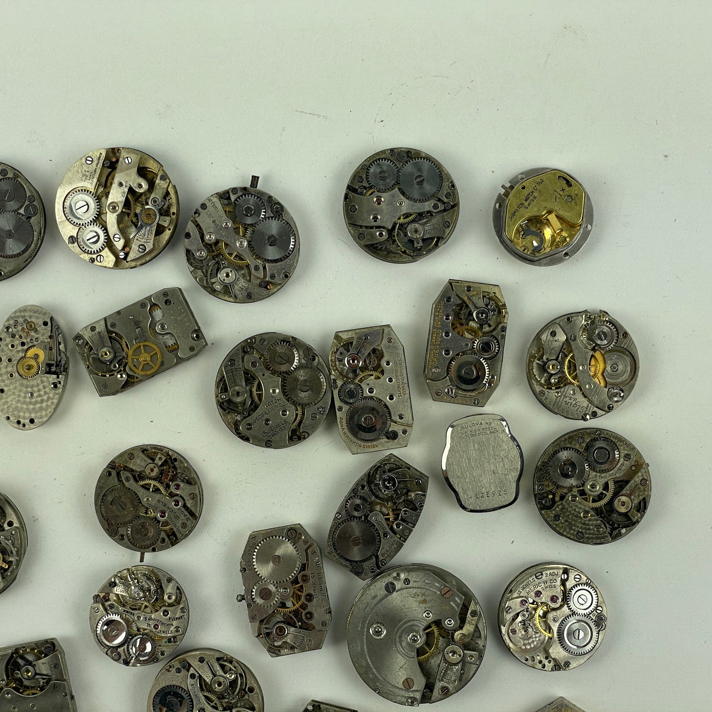 Oct Lot 30- Swiss Mechanical Watch Movements (35)