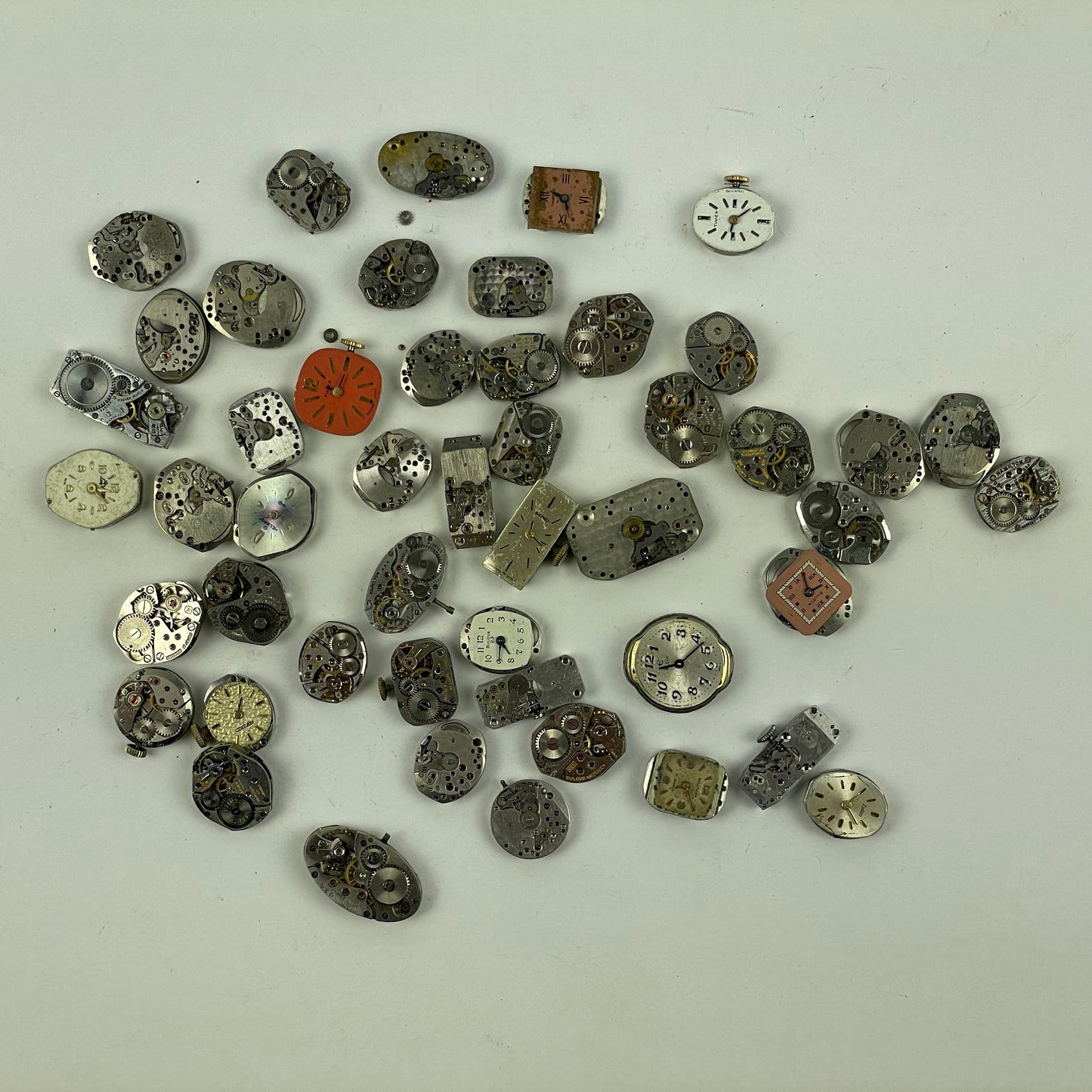 Oct Lot 31- American | Swiss | Mechanical Ladies Wristwatch Movements (45)