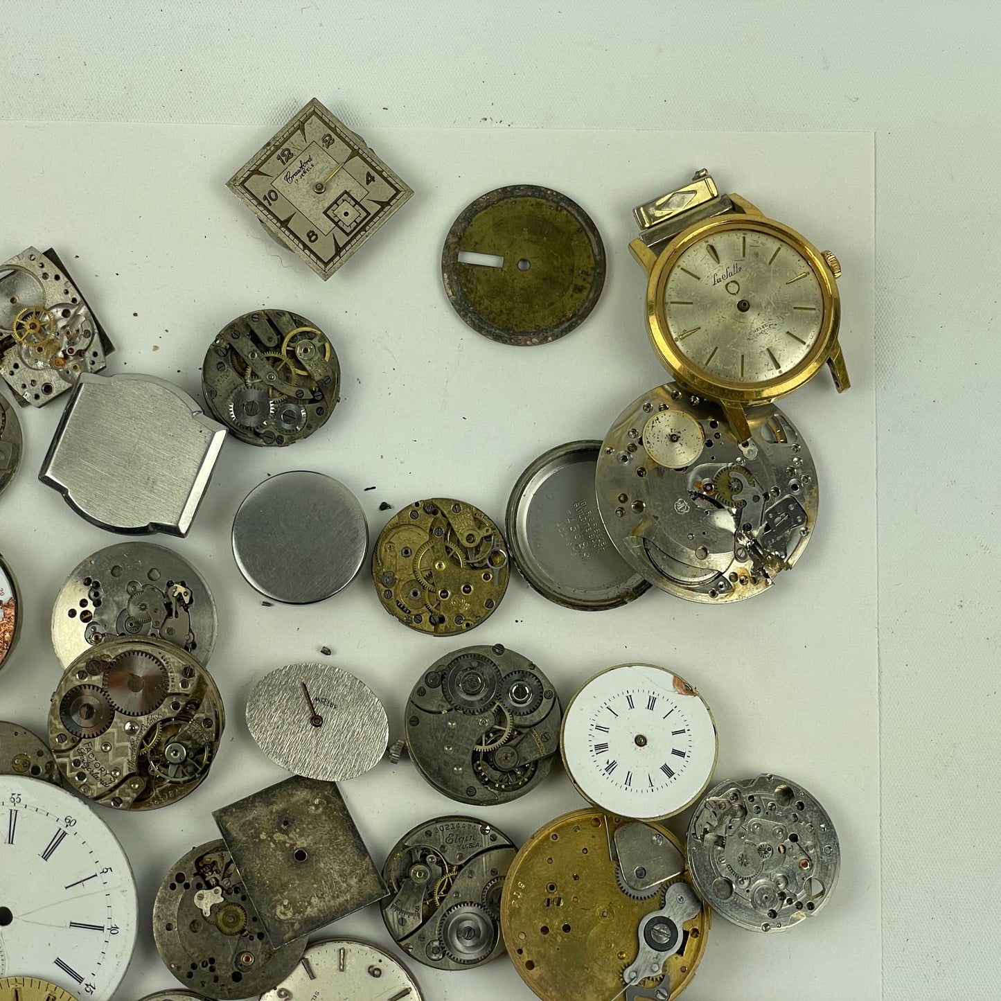 Oct Lot 37- American & Swiss Assortment Wrist Pocket Movements