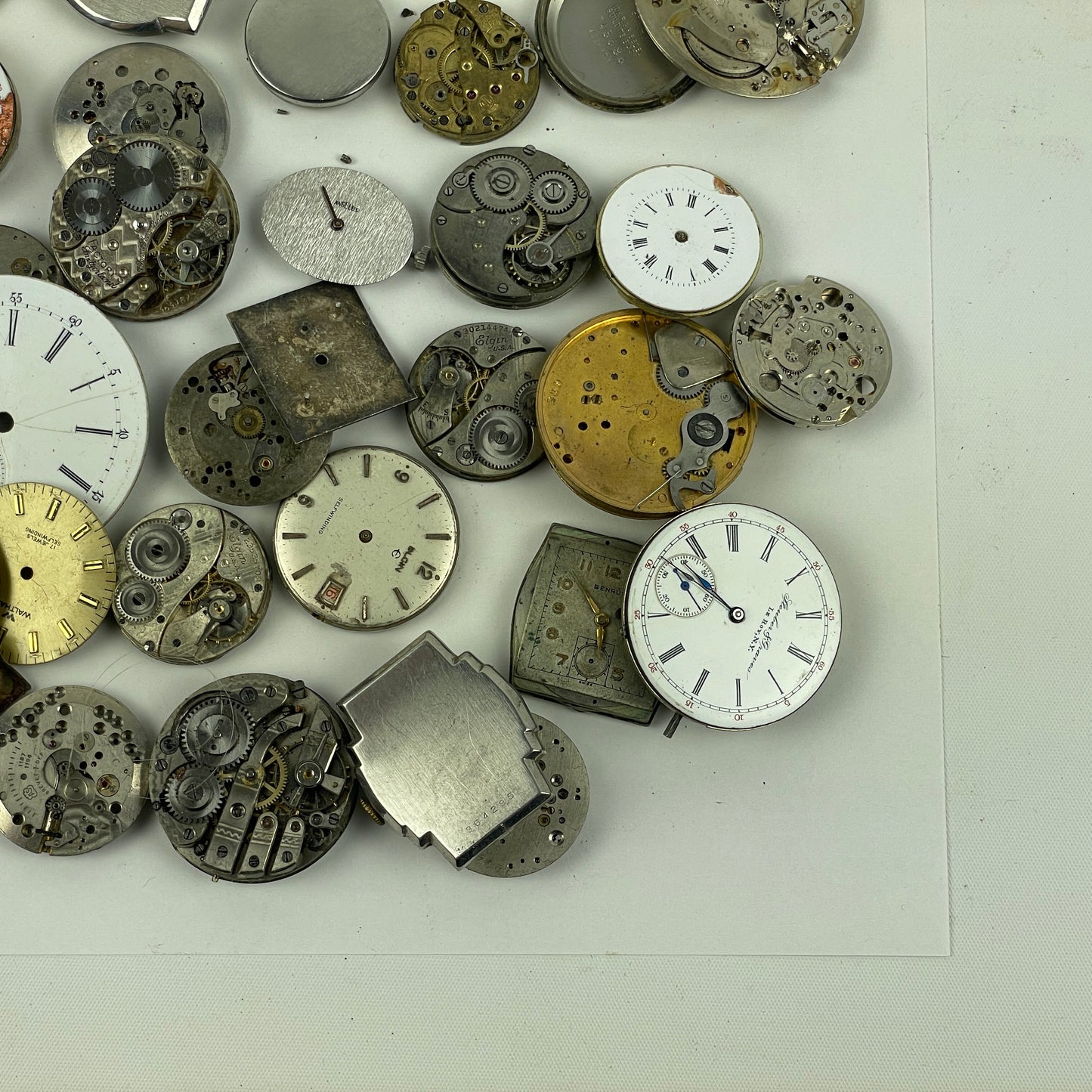 Oct Lot 37- American & Swiss Assortment Wrist Pocket Movements