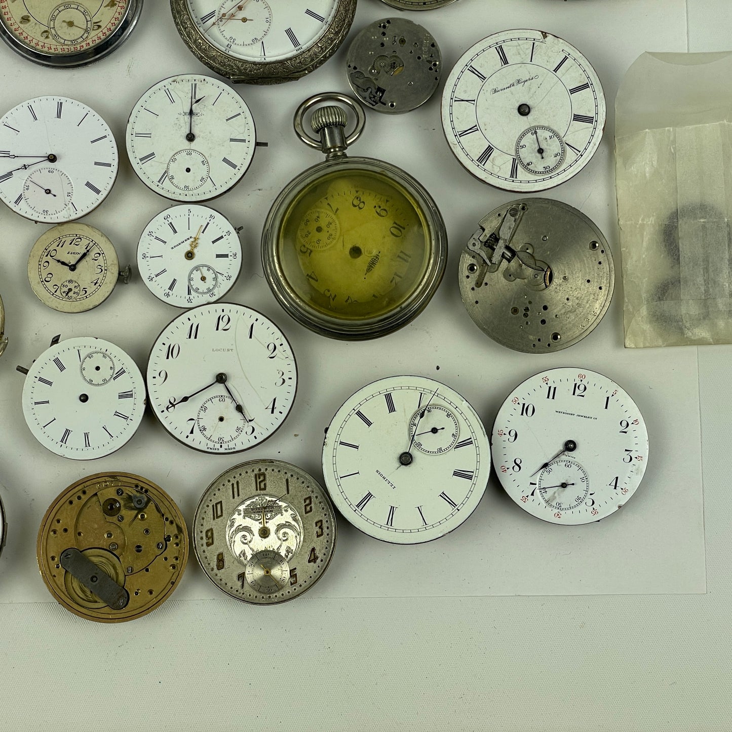 Oct Lot 38- American & Swiss Assortment Pocket Watch Movements