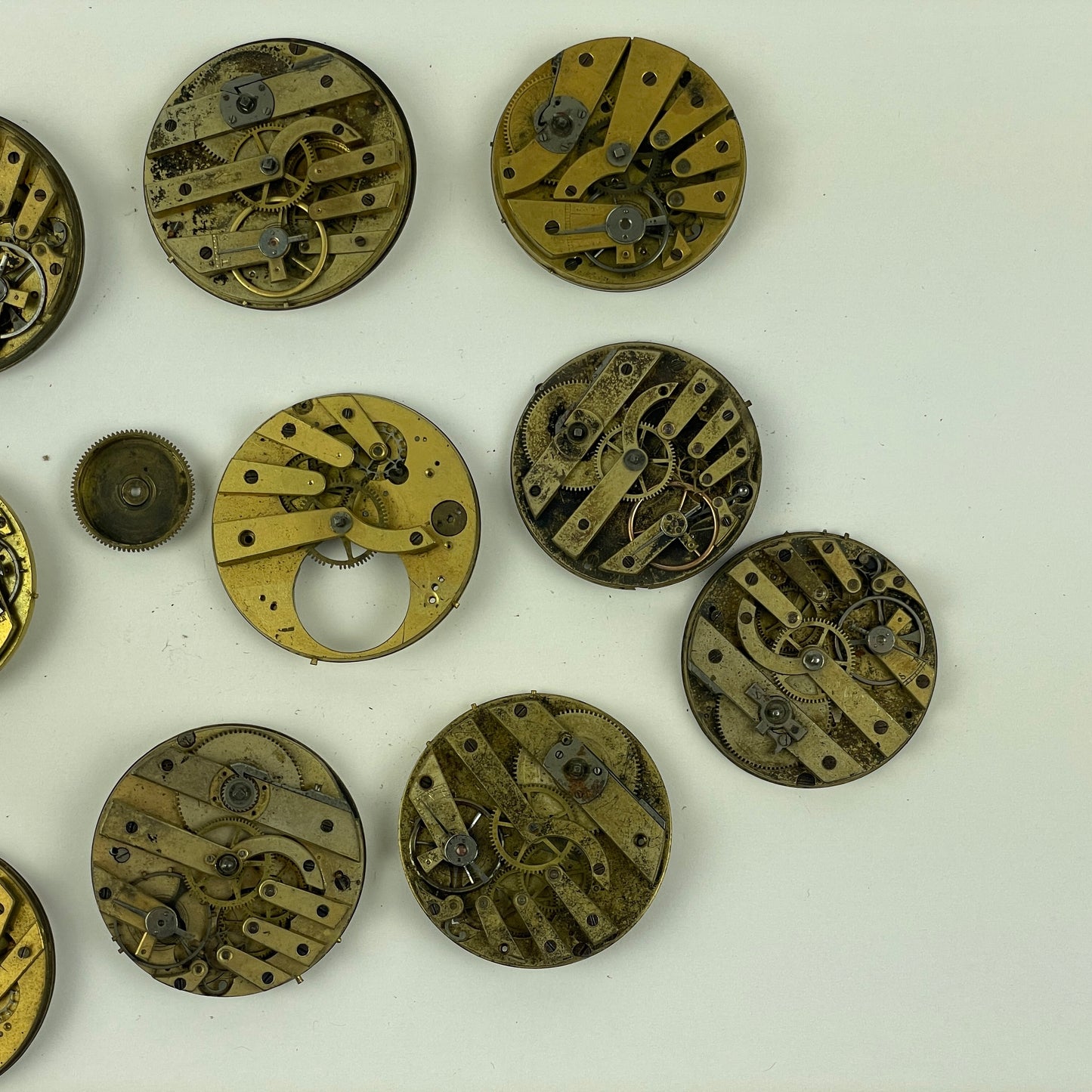 Oct Lot 53- Swiss Pocket Watch Movement Assortment (12)