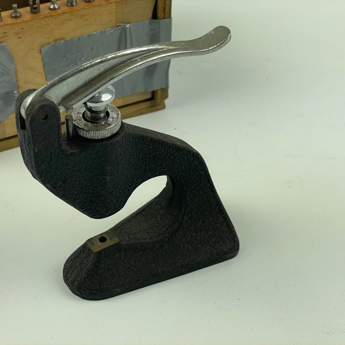 Oct Lot 3- C&E Marshall Staking Set