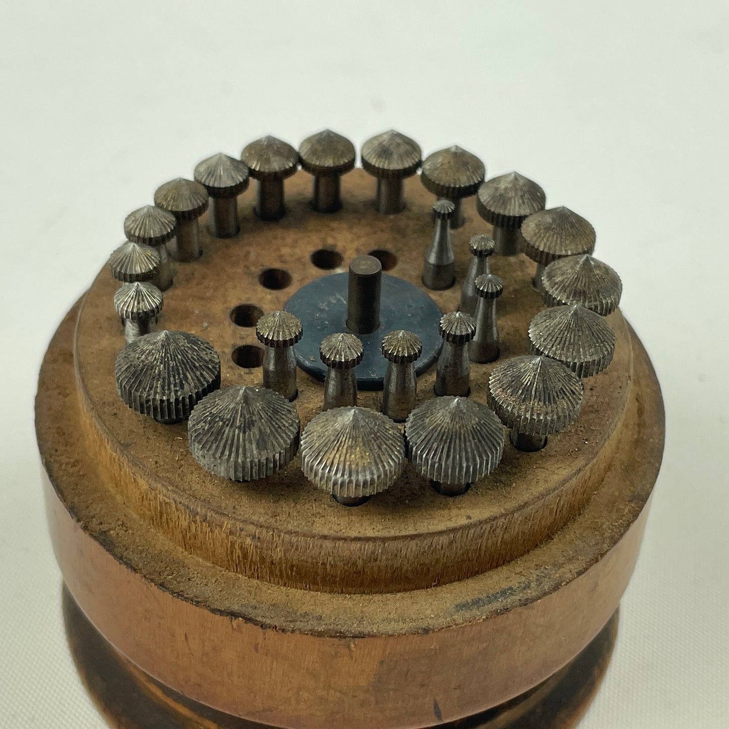 Oct Lot 4- Vintage Jeweling Deburring Set