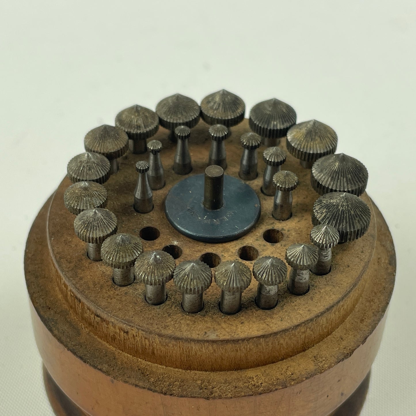 Oct Lot 4- Vintage Jeweling Deburring Set