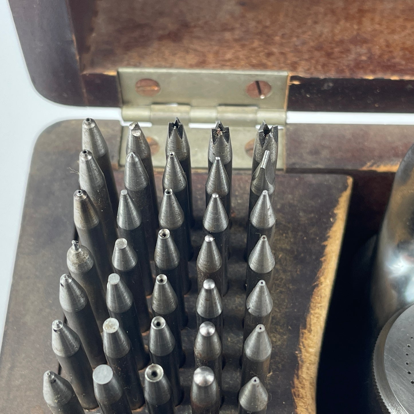 Oct Lot 10- Kendrick & Davis Series 600 Boxed Staking Set